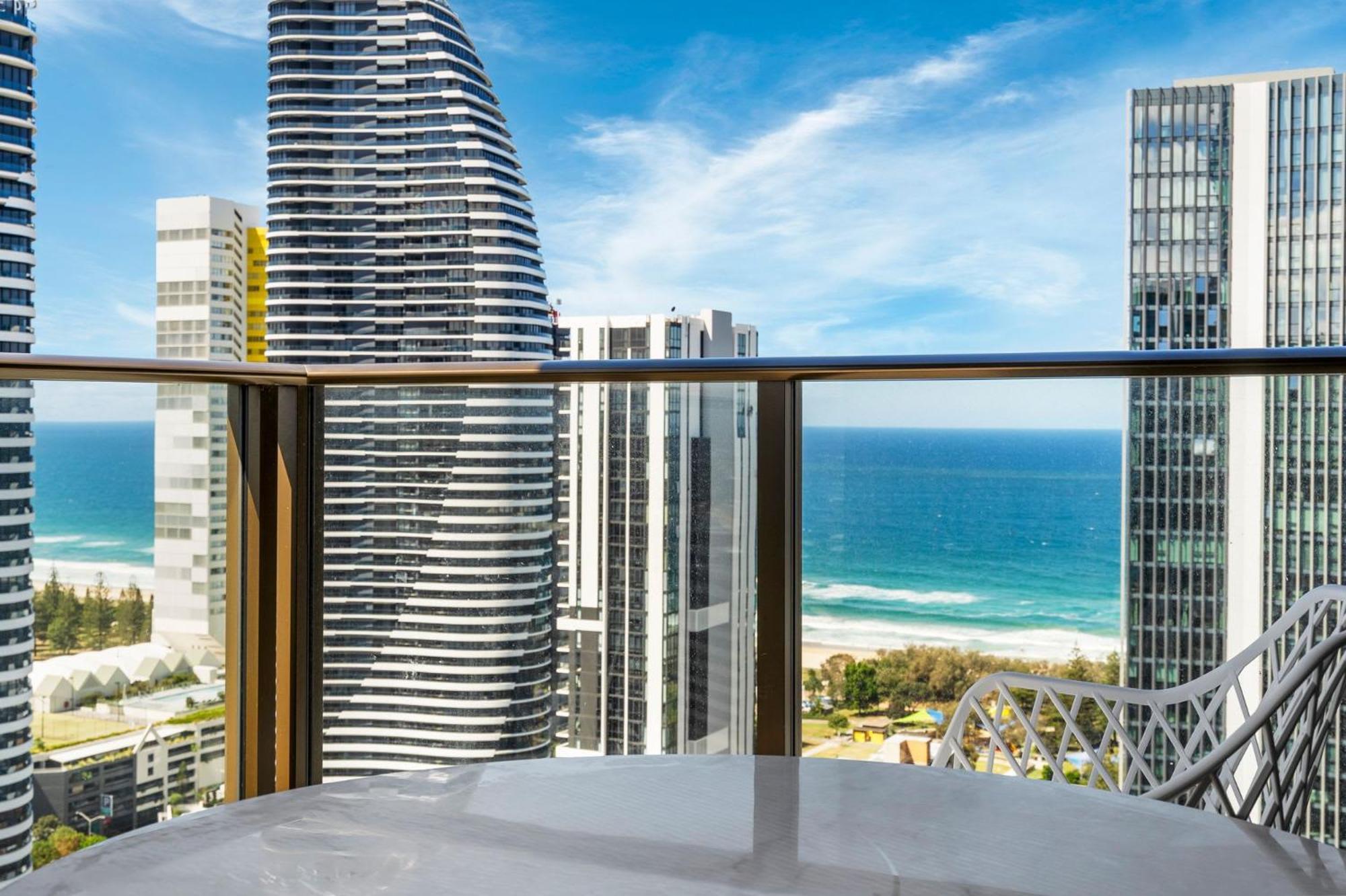 Apartment Broadbeach 2b2b Free Parking *