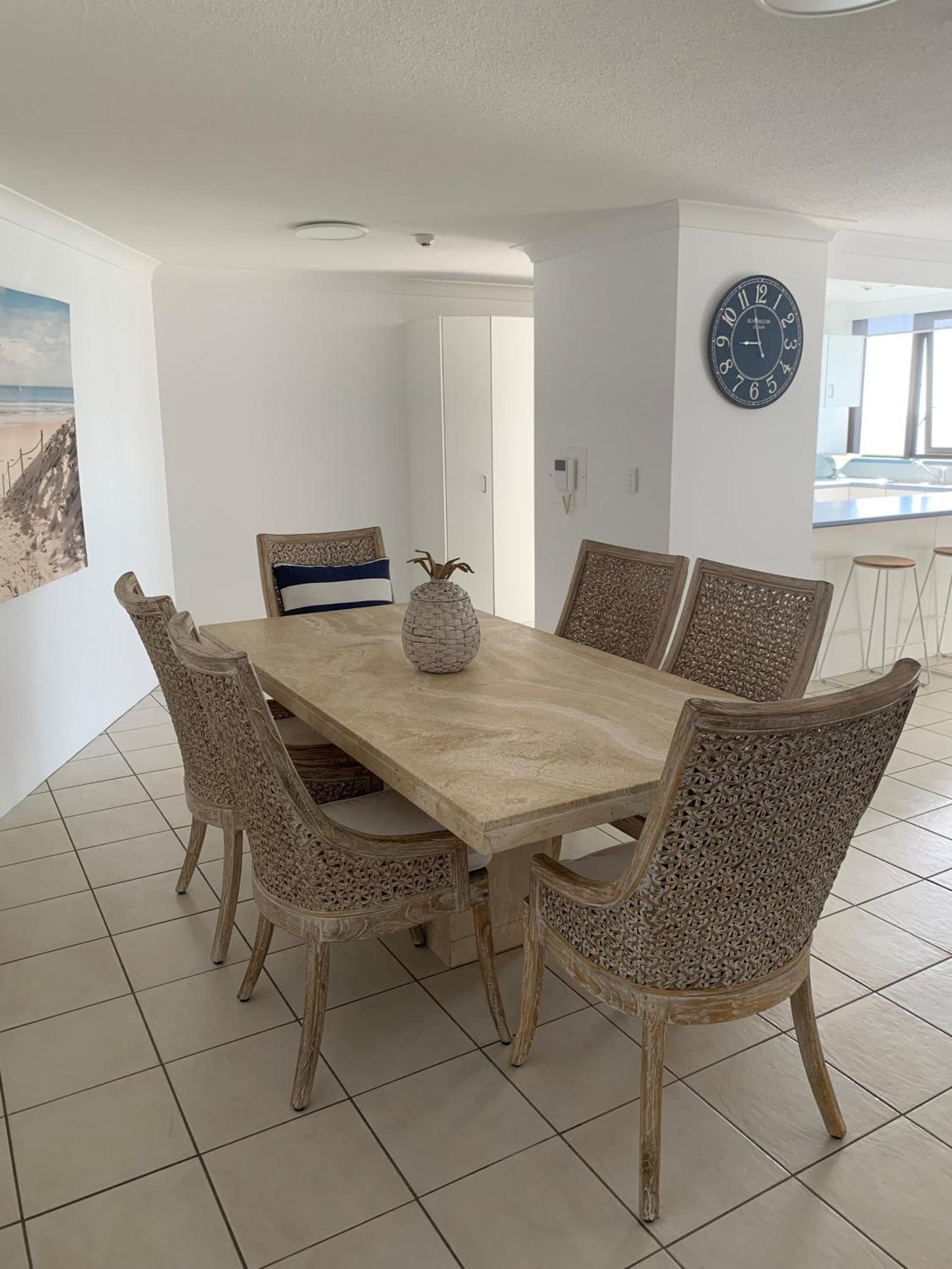 La Pacifique Apartment
