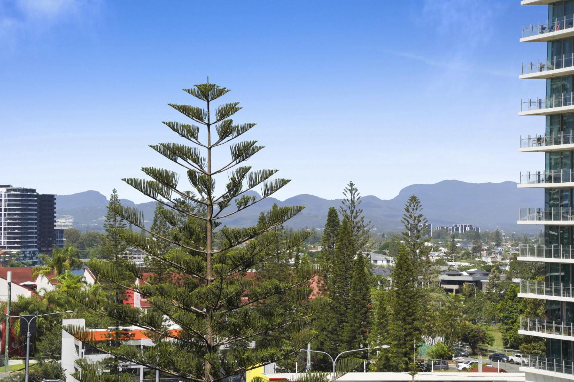 Scenic 2-bed With Pool, Gym & Secure Parking Apartment *