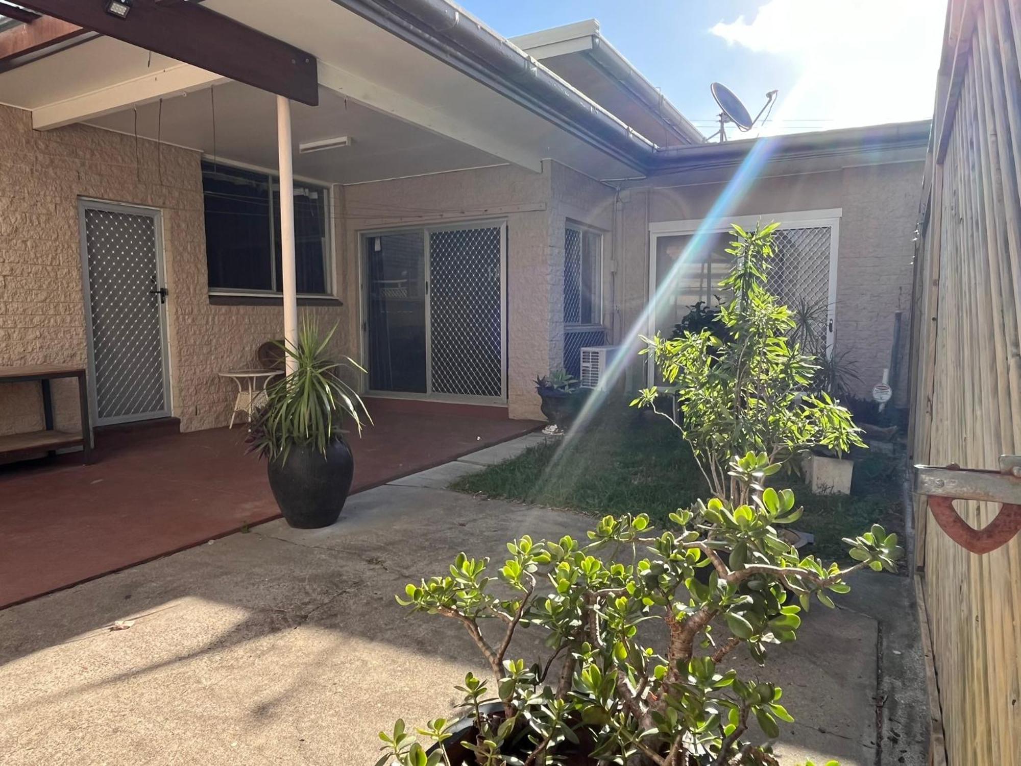 Motel Browns Broadbeach Gold Coast