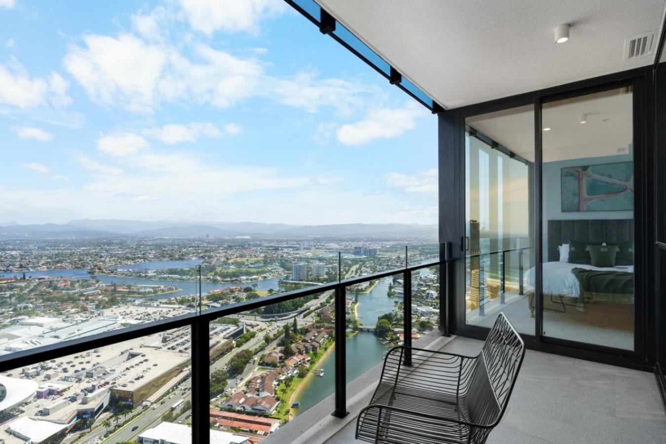 The Horizon - New 43f Broadbeach Lux 2br With Pool Gym Netflix *