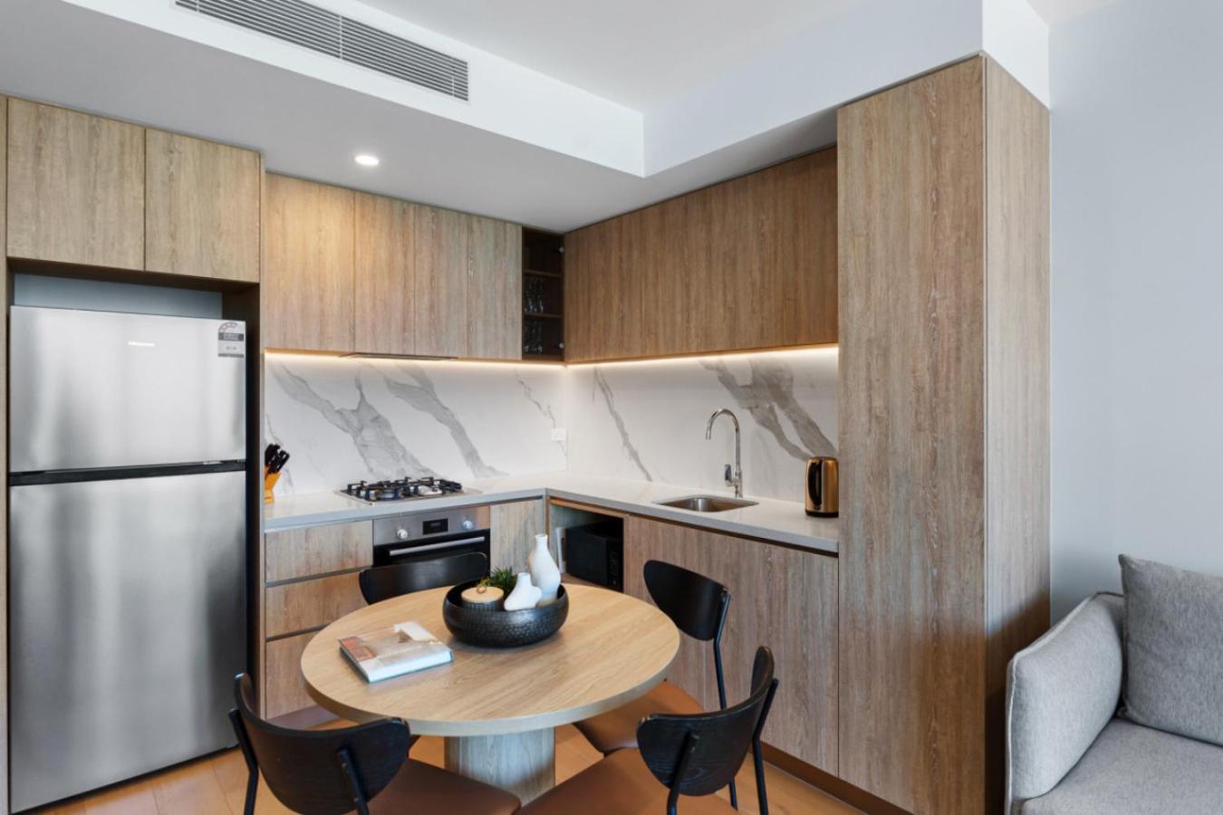 The Horizon - New 43f Broadbeach Lux 2br With Pool Gym Netflix * Gold Coast