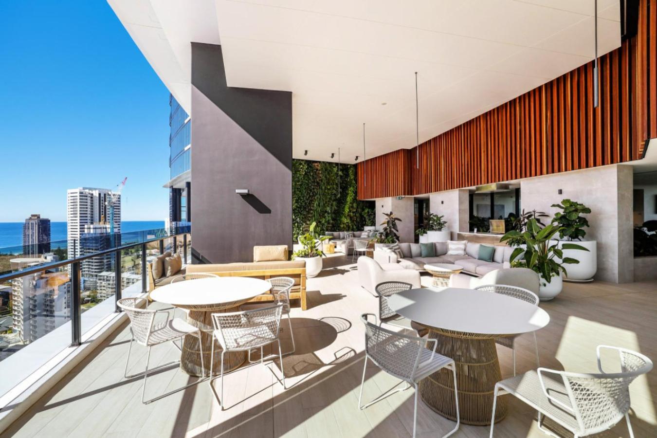 The Horizon - New 43f Broadbeach Lux 2br With Pool Gym Netflix *