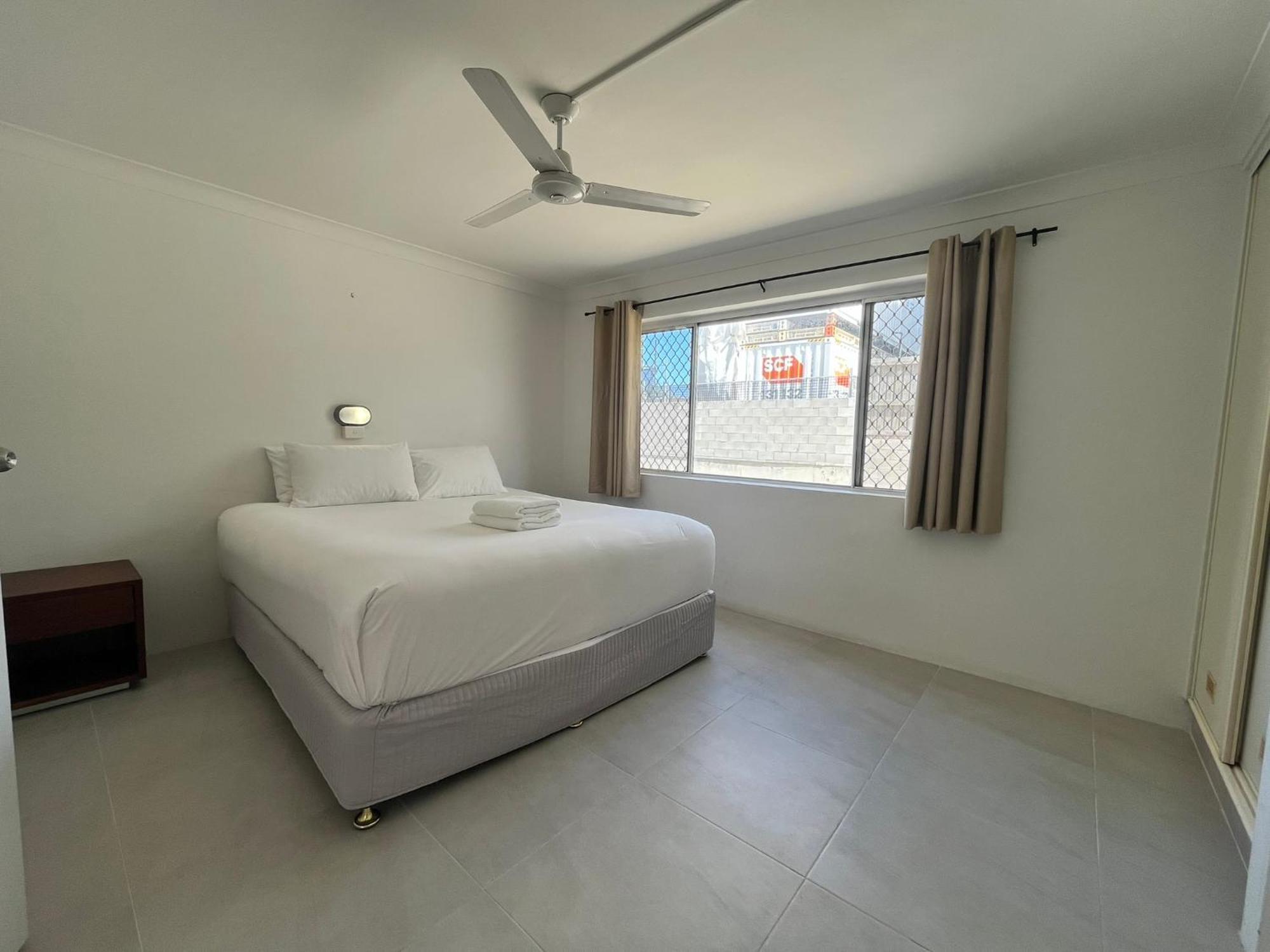 Browns Broadbeach 3*
