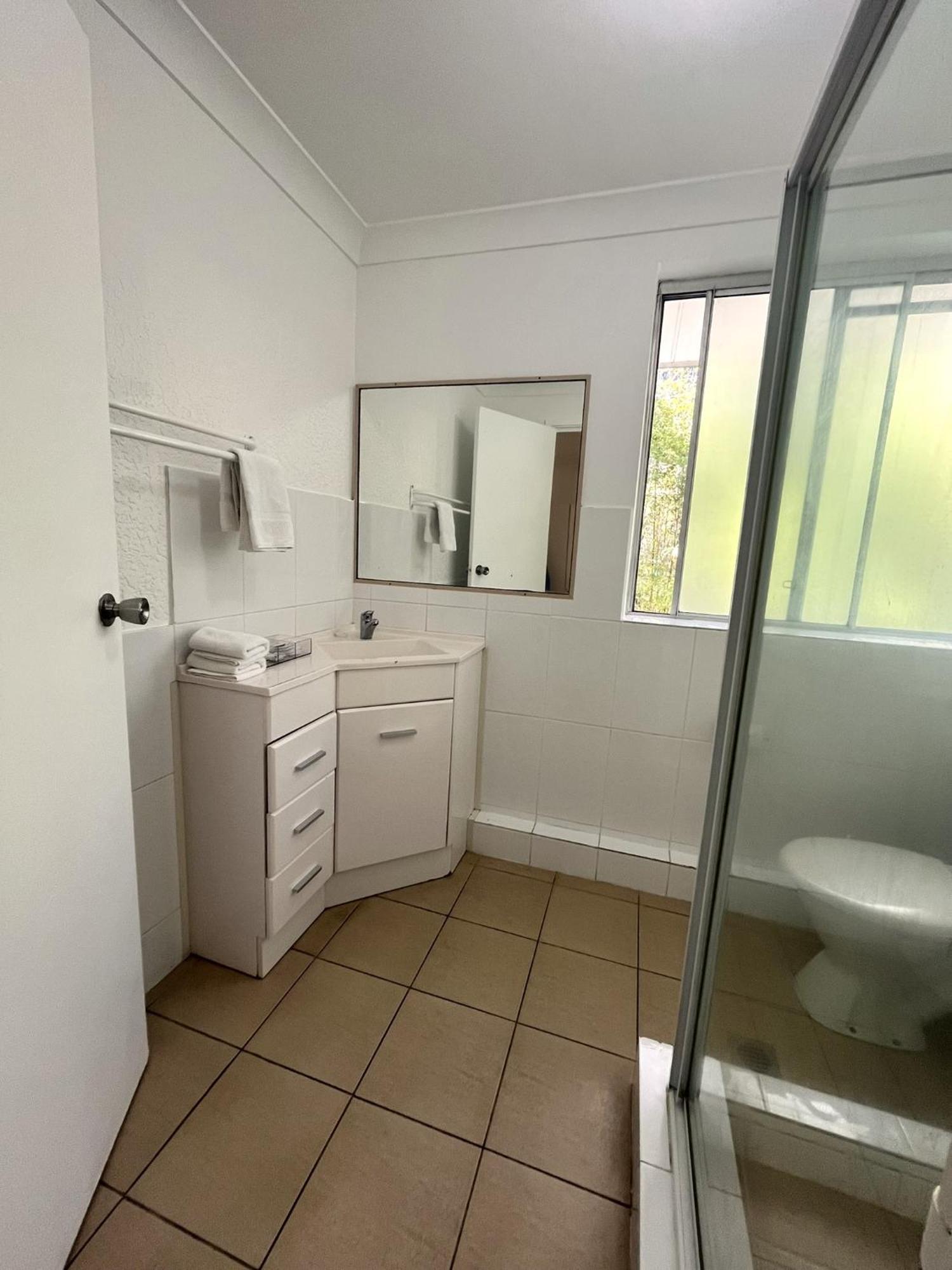 Motel Browns Broadbeach Gold Coast