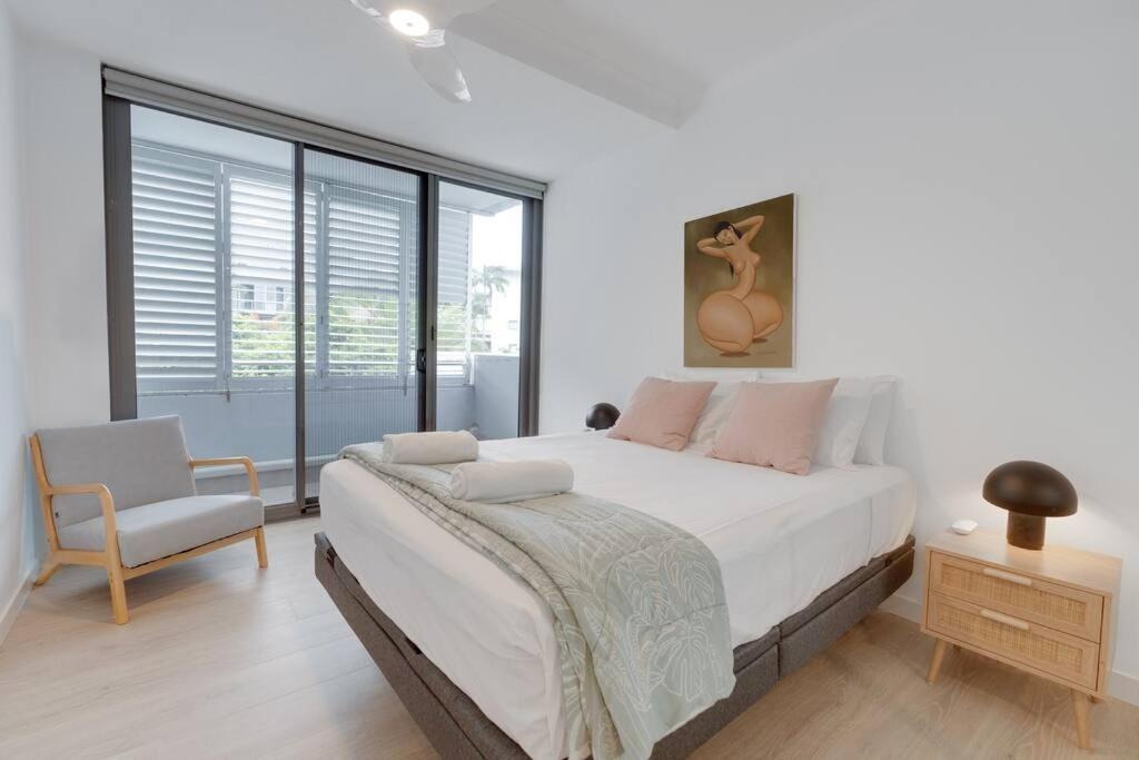 Apartamento Private Rooftop Beachside 3-bed With Pool