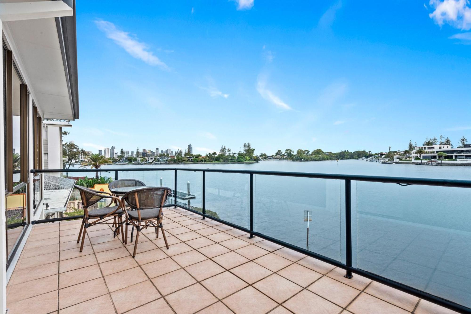 Perfect Waterfront Escape In Surfers Paradise * Gold Coast