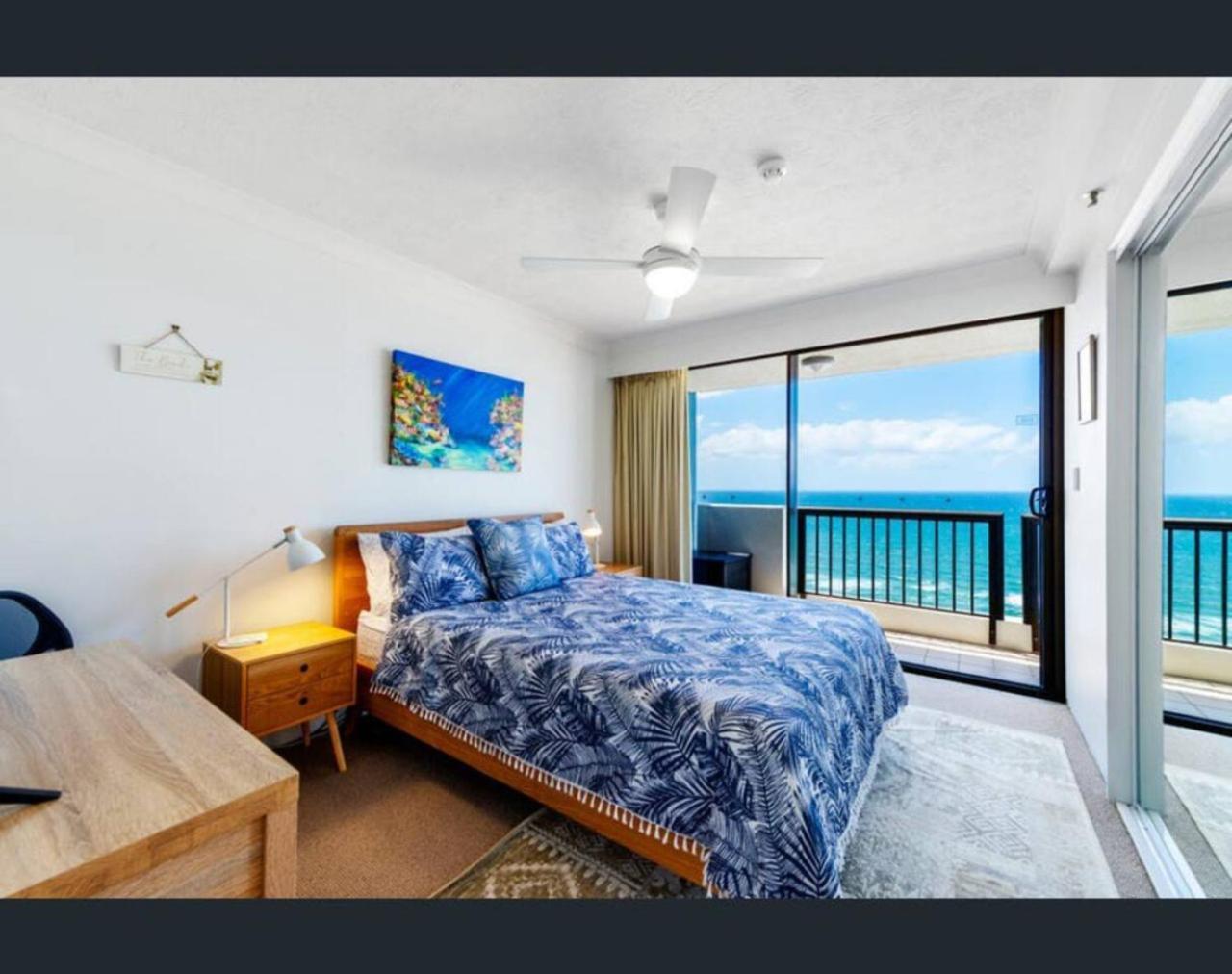 Retreat With Balcony And Views Apartment Gold Coast