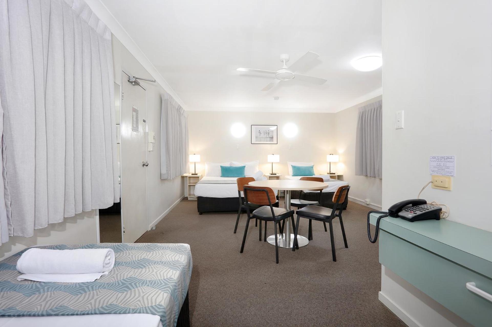 Southport & 3* Gold Coast