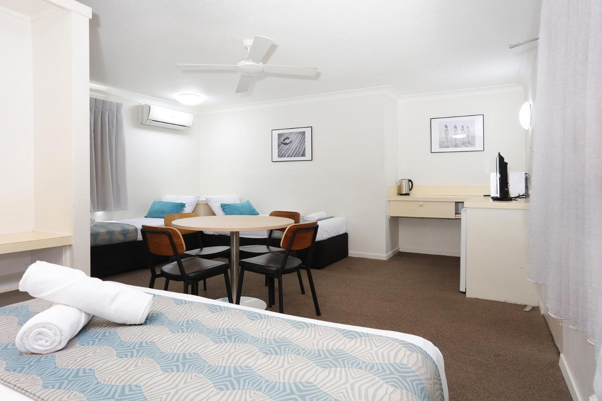 Southport & Aparthotel 3*