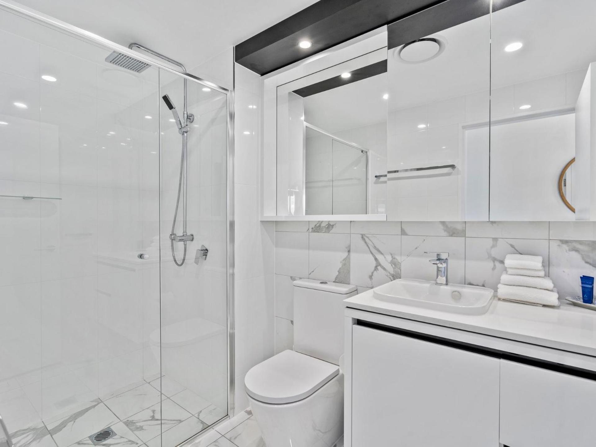 Opus - Gclr * Gold Coast