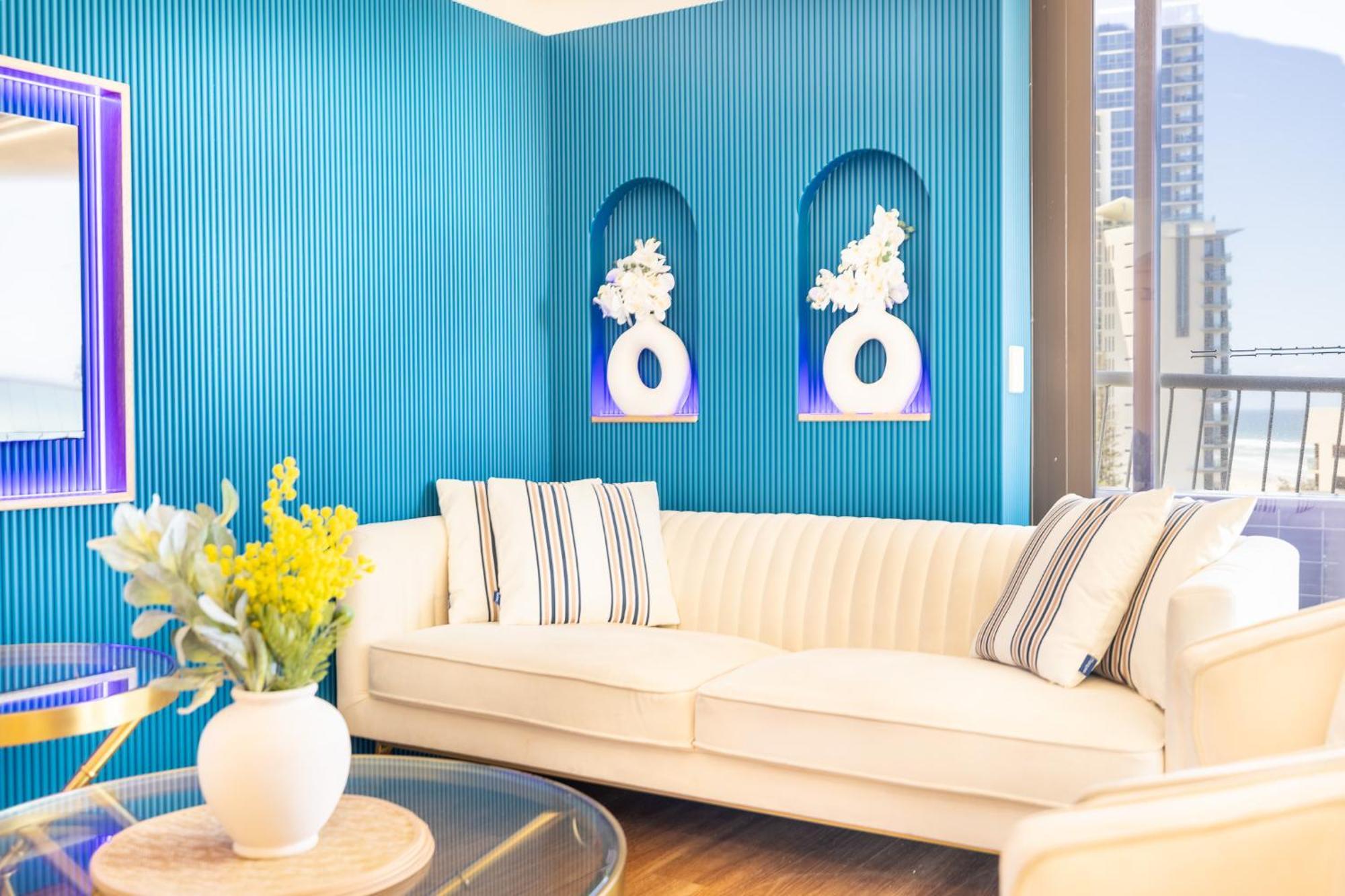 Waterfront 3-br In The Heart Of The Apartment *