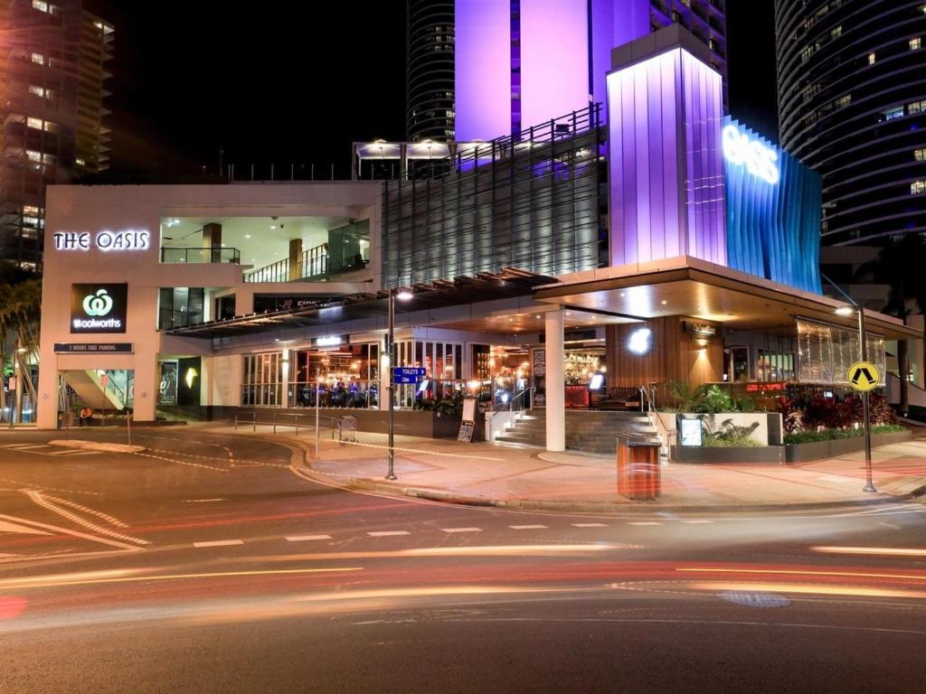 Apartment 2 Bedroom Ocean-viewing Gold Coast
