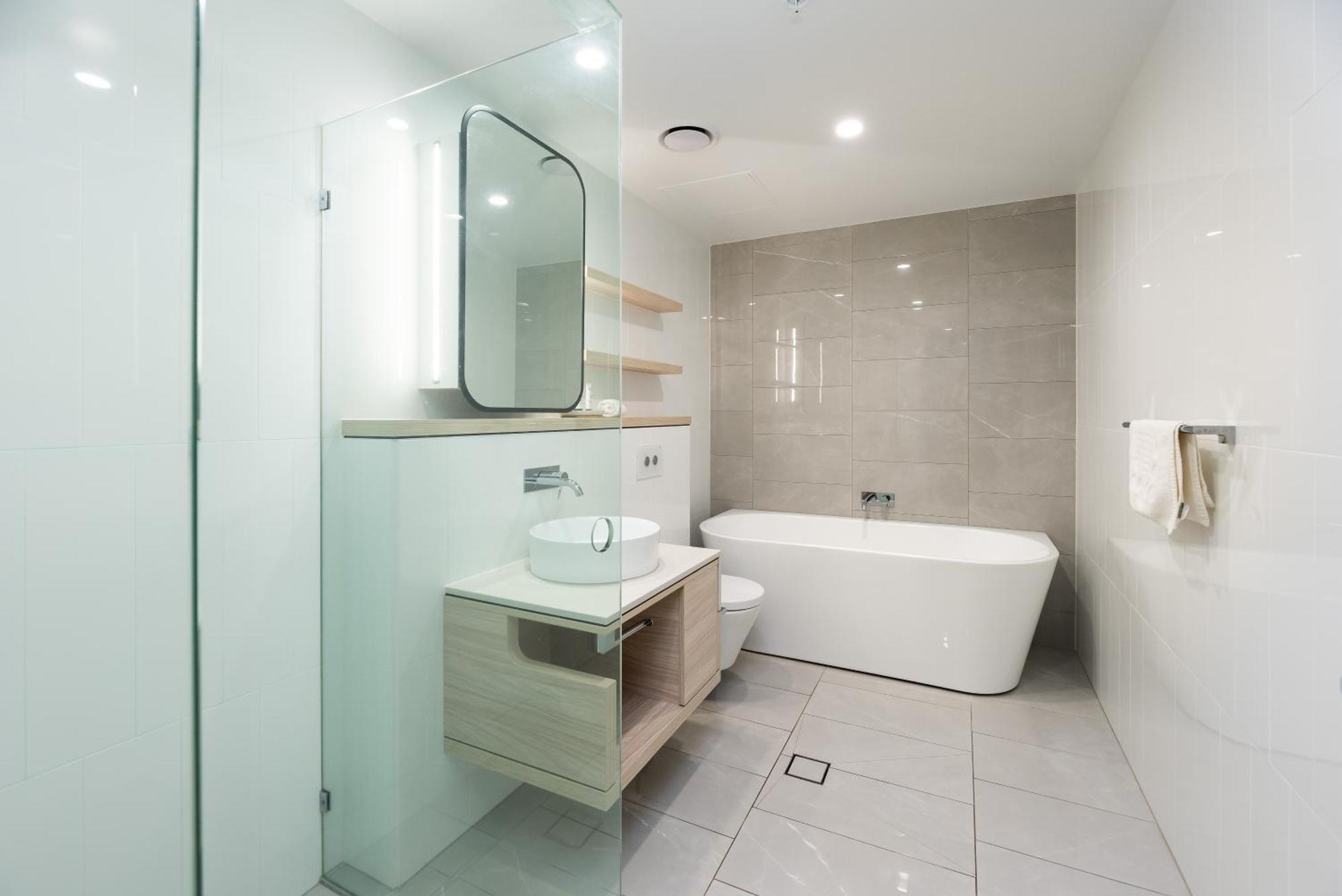 Apartment Oceanview Luxury Beachfront 2b2b Gold Coast