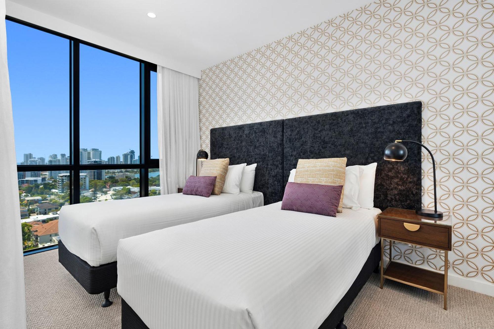 Tryp By Wyndham Southport 4*
