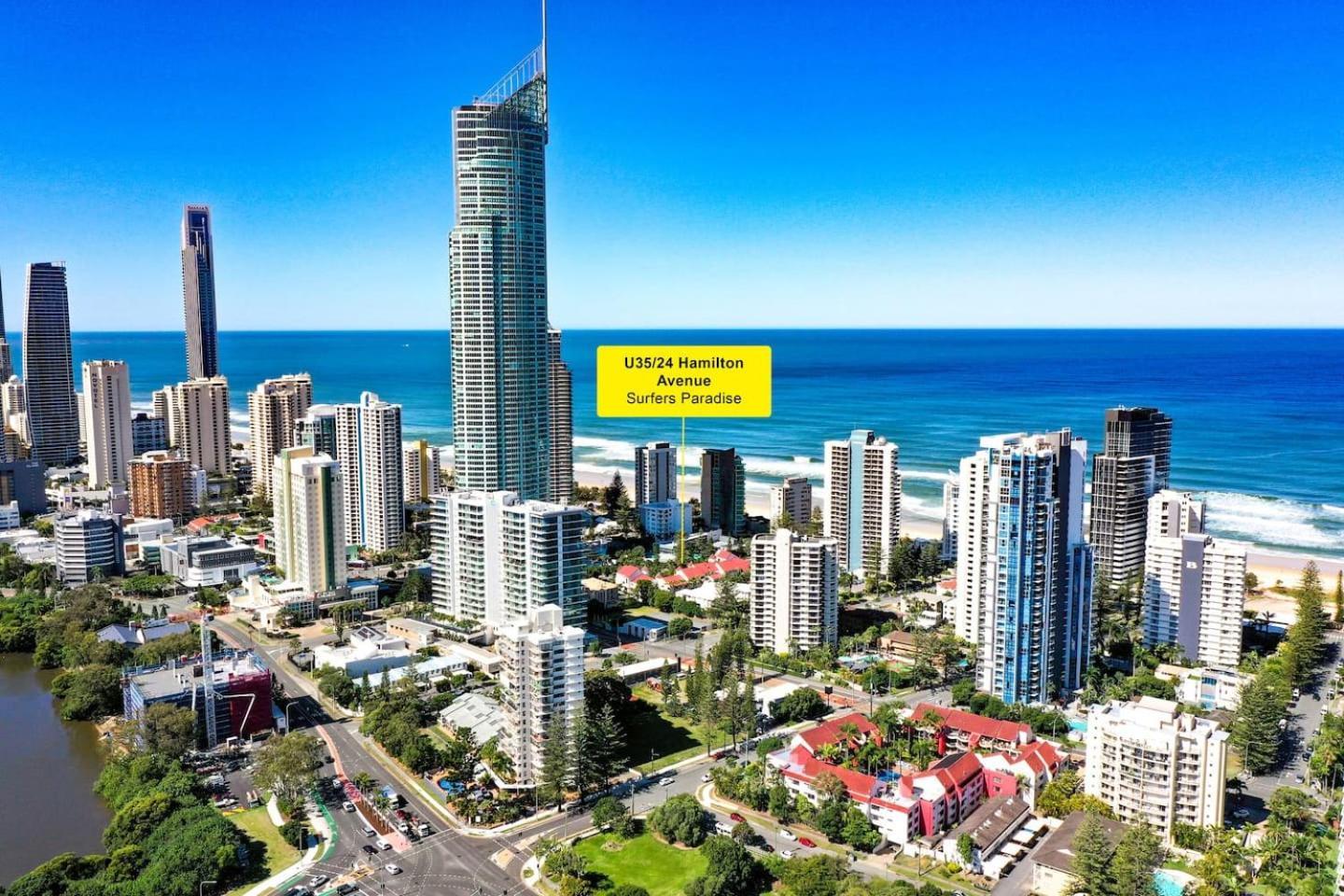 Surfers Paradise Fun Beachside Retreat
