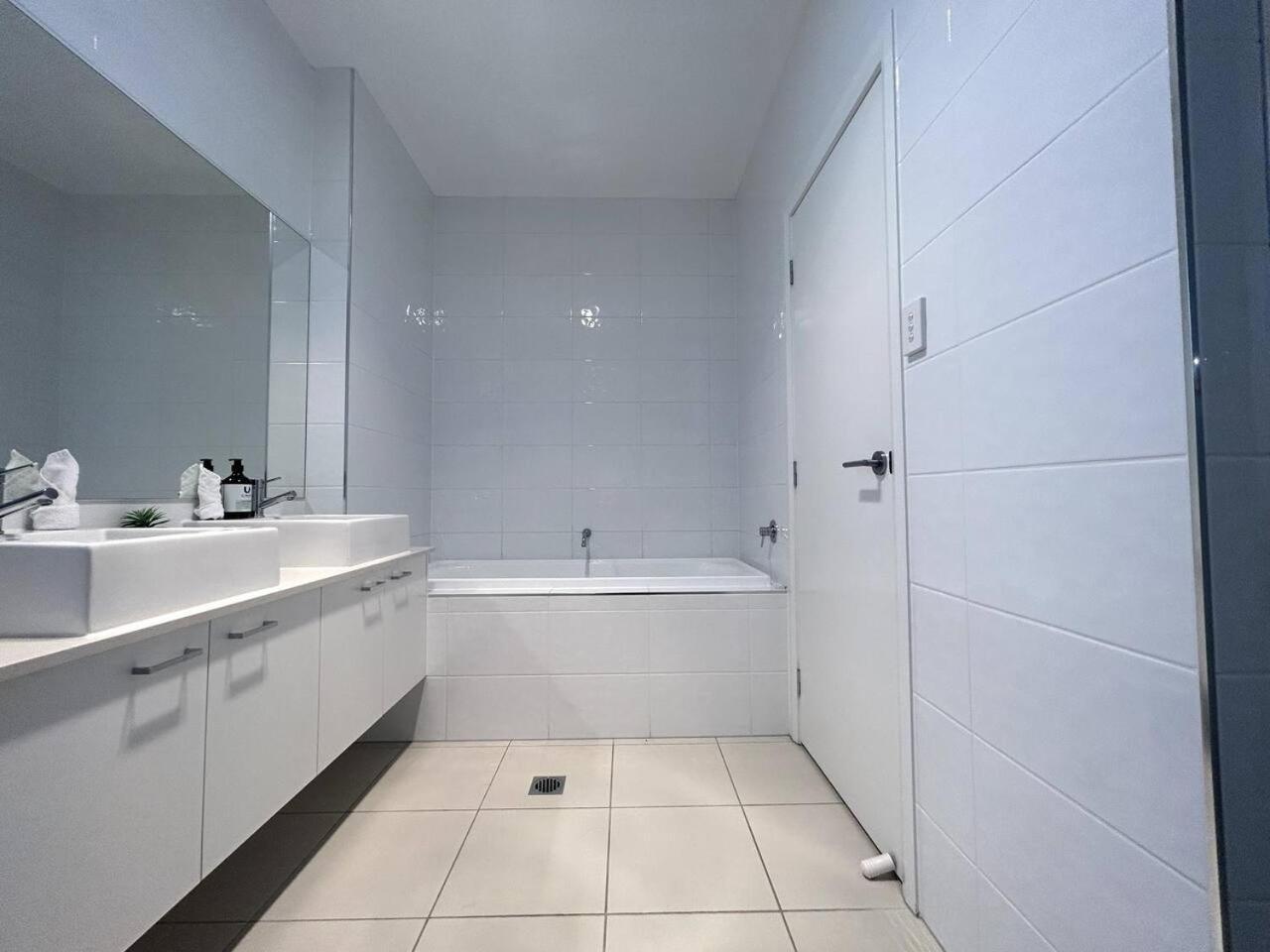 Scenic 5 Bed Riverview Classic And Relaxing Escape * Gold Coast