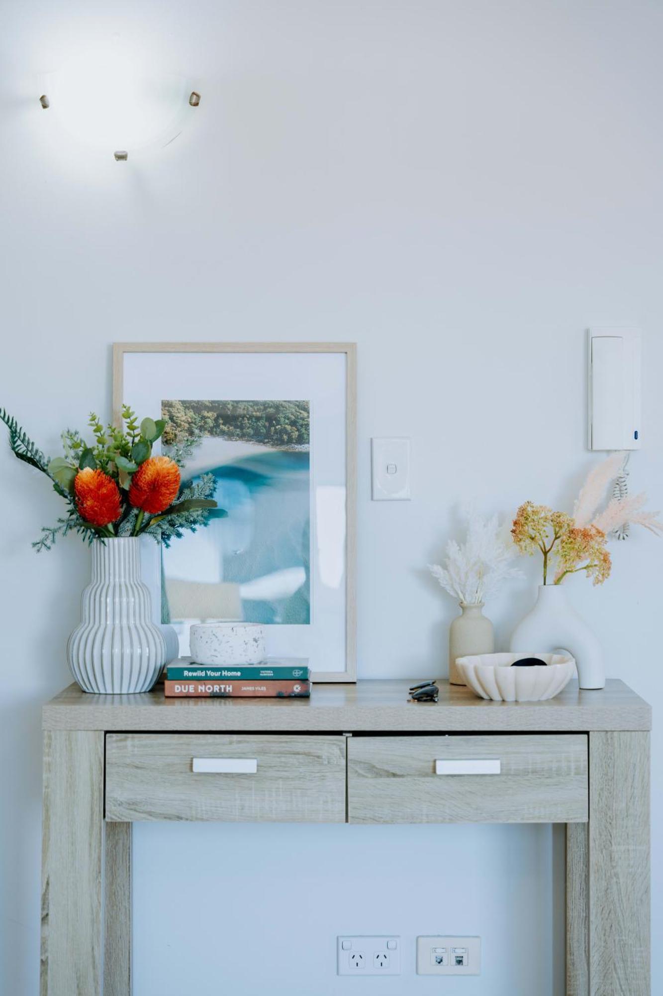 Surfside Apartment *