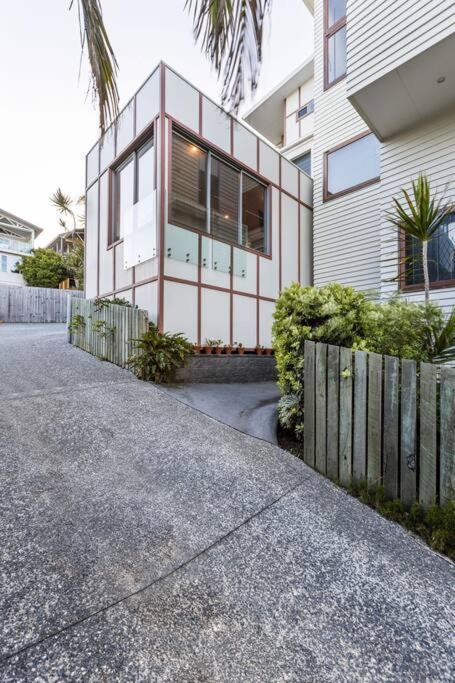 Daybreak Loft Apartment Gold Coast