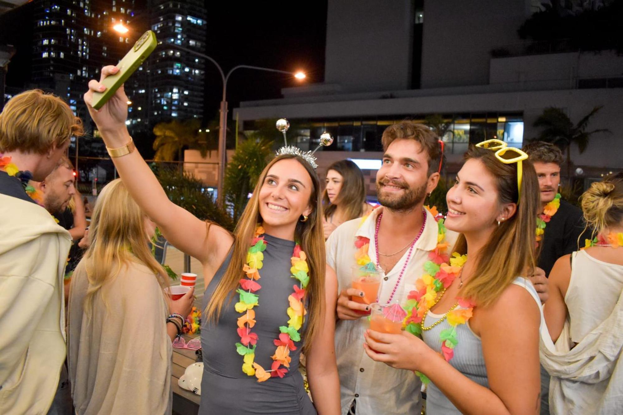 Tequila Sunrise Podstel Albergue Gold Coast