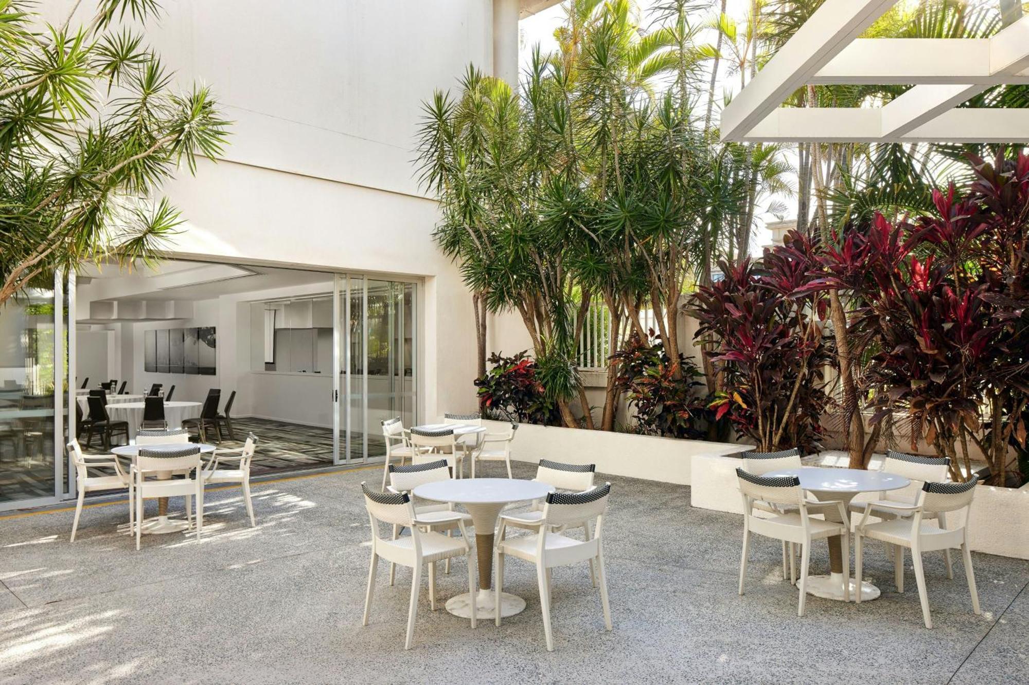 Sheraton Grand Mirage 5* Gold Coast
