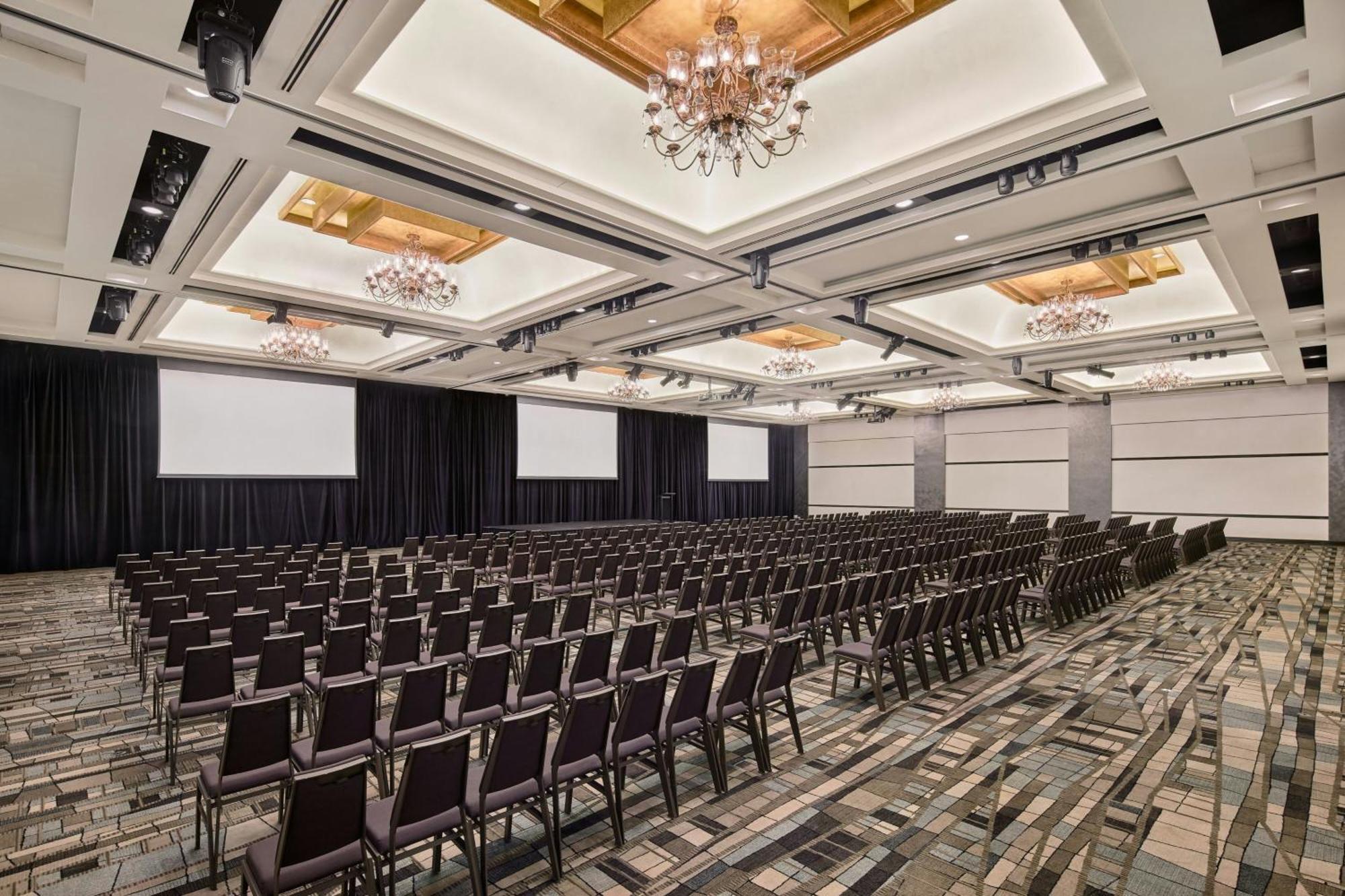 Sheraton Grand Mirage 5* Gold Coast