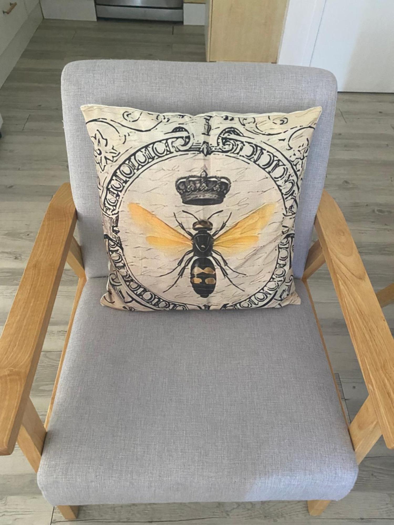 Bee Apartment Gold Coast