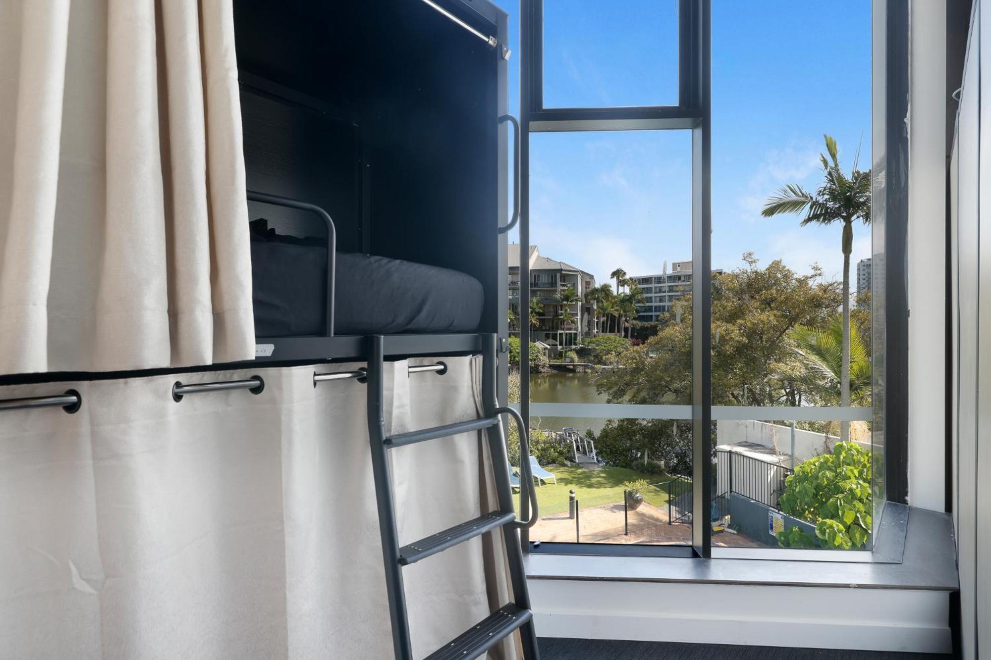 Albergue Tequila Sunrise Podstel