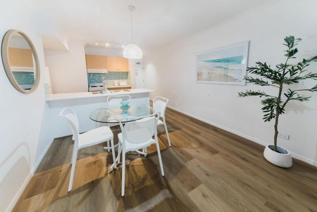 Coastal Haven In Broadbeach Apartment Gold Coast