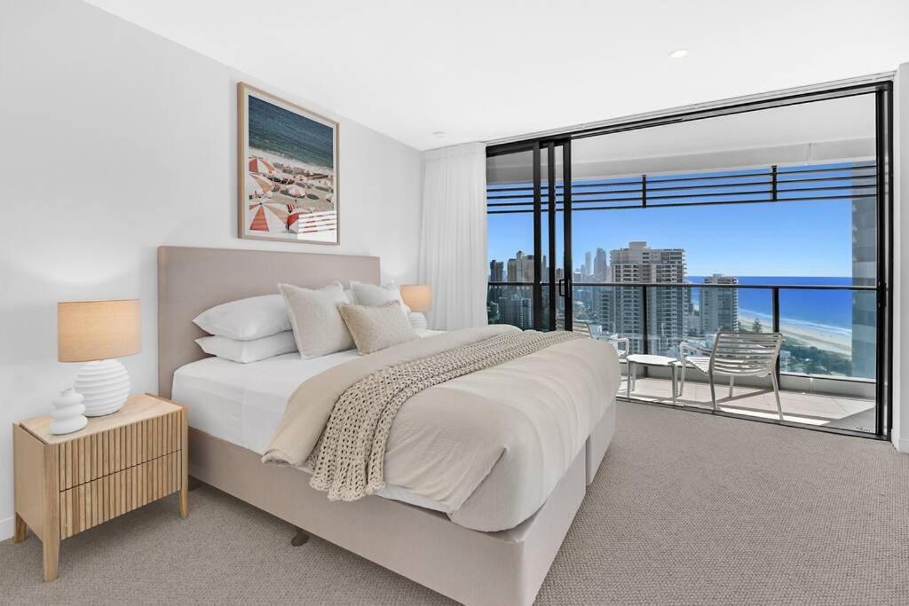 Beauty At Oracle 12502 * Gold Coast