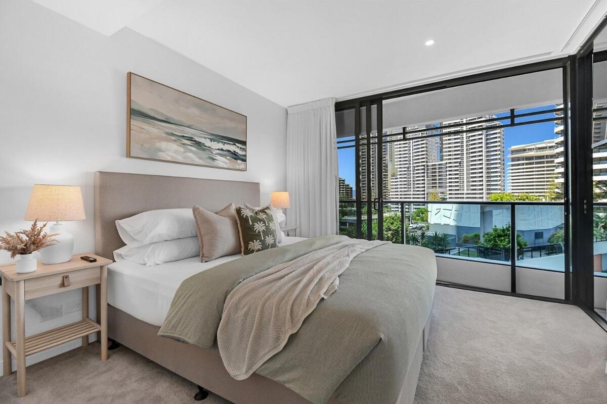 At Oracle 10508 Apartment Gold Coast