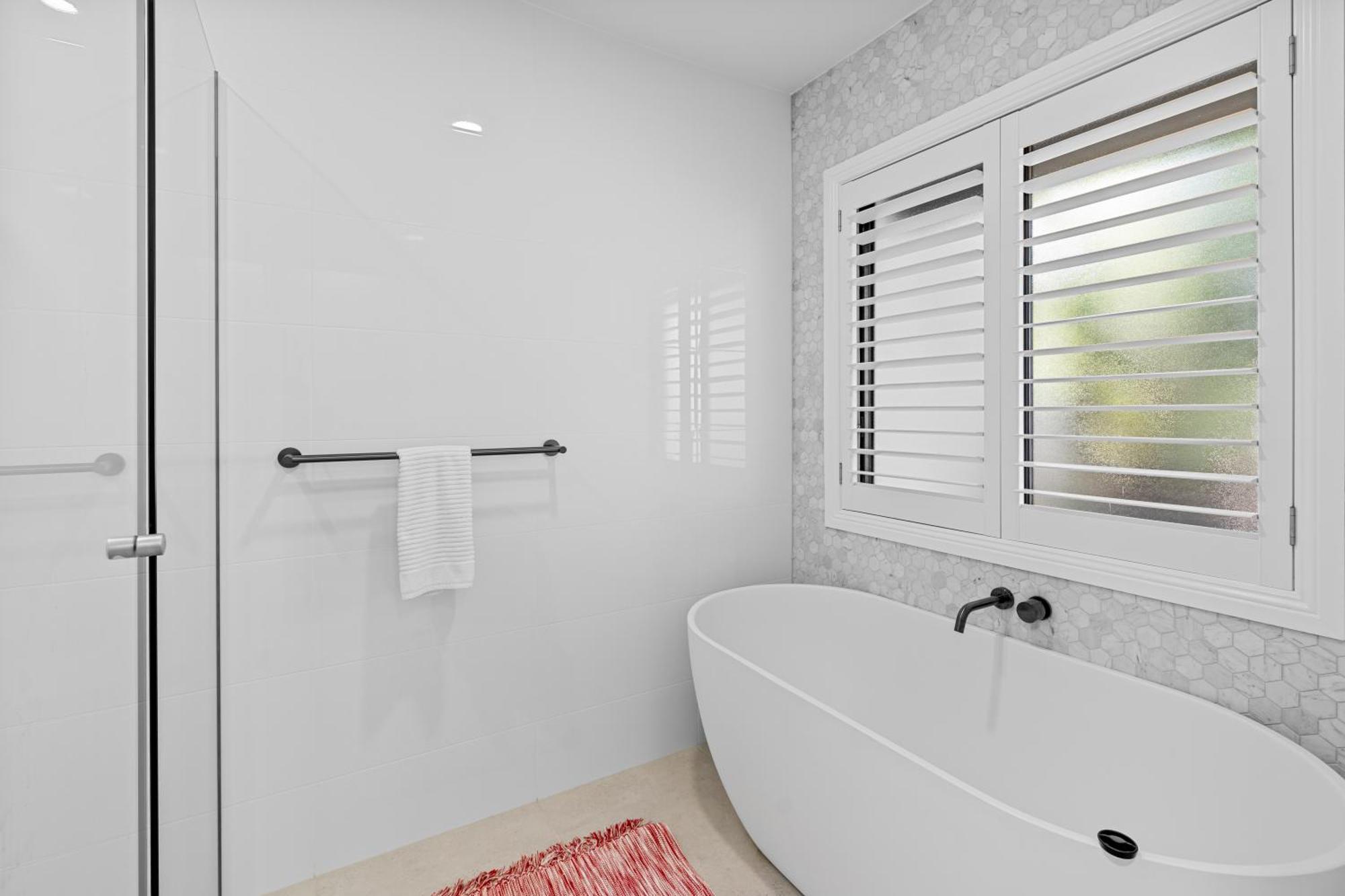Holiday home Burleigh Bliss Waterside Escape With Pool Gold Coast