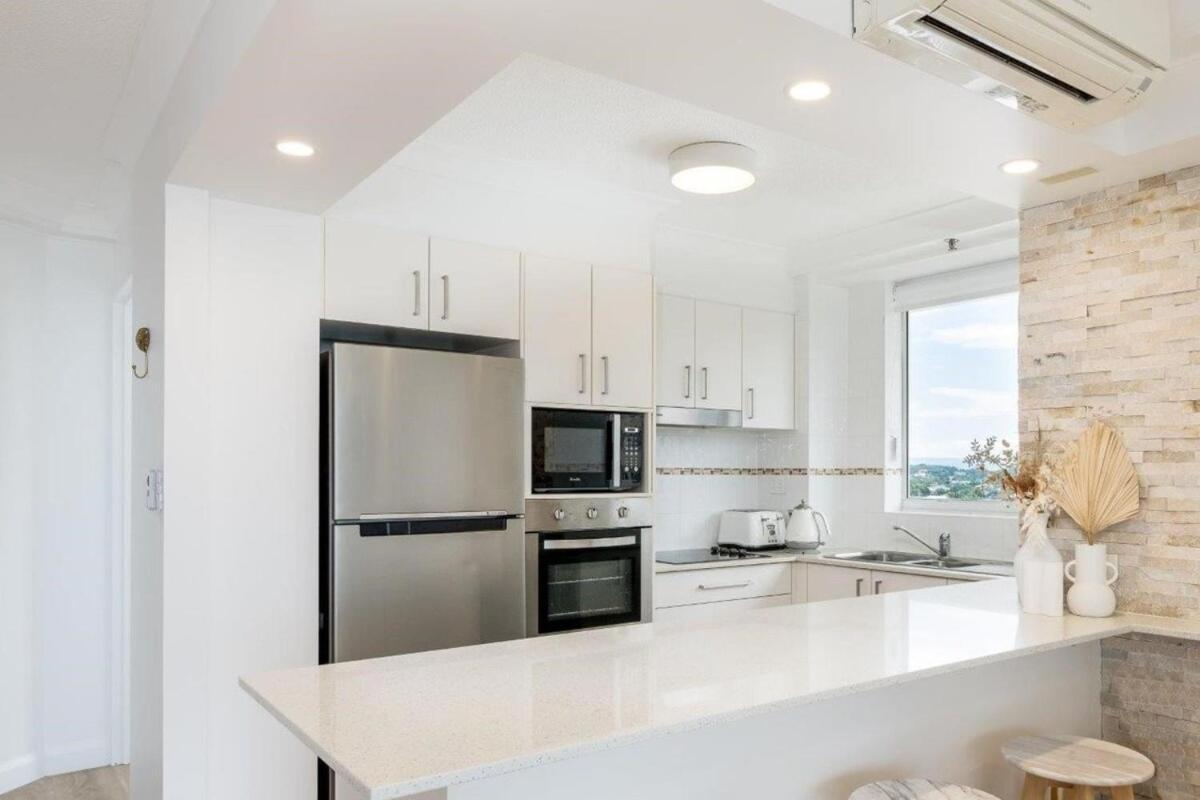 Ocean View Coastal Haven In Burleigh Heads * Gold Coast