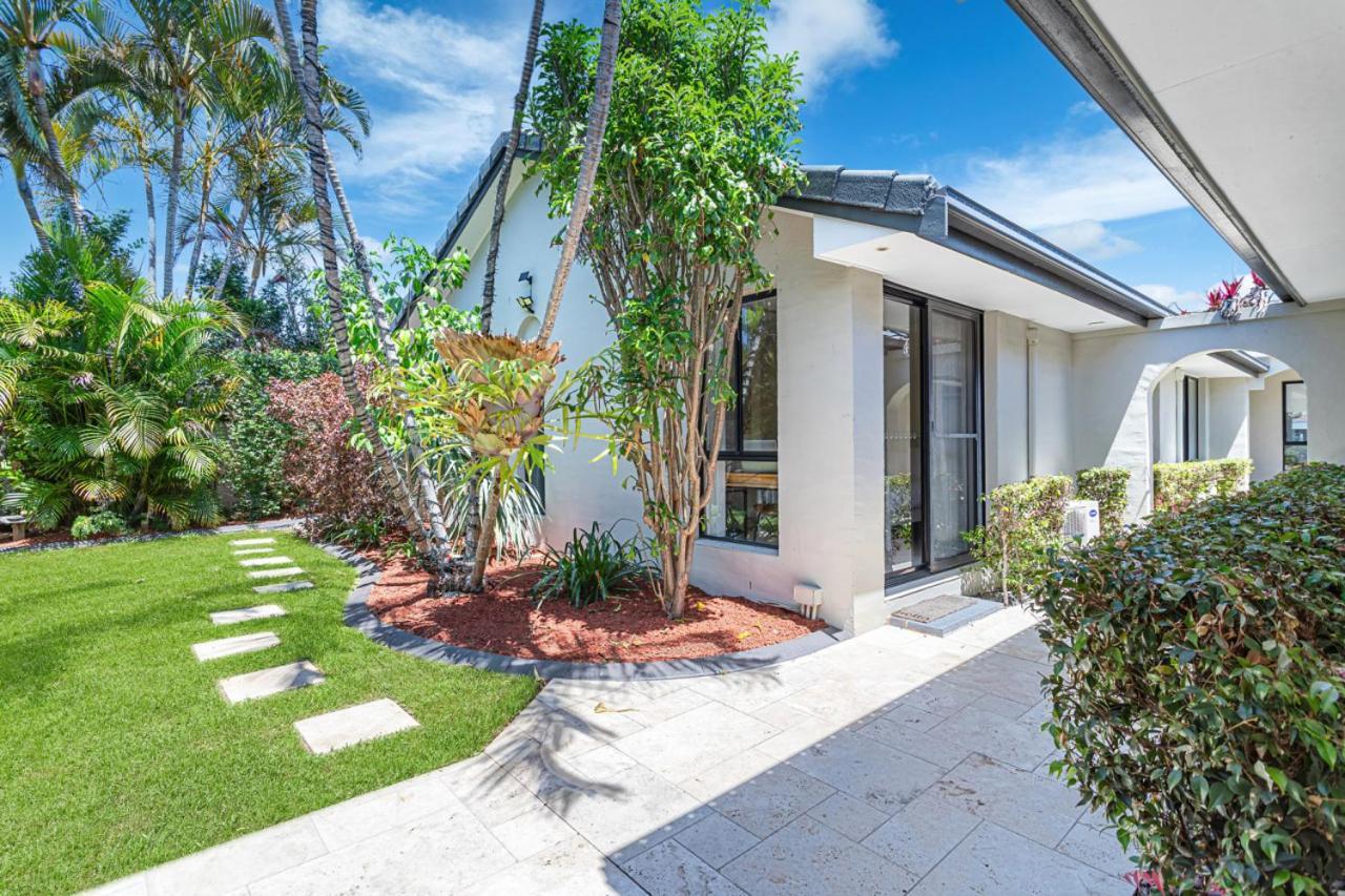 Luxury Waterside Oasis Gold Coast