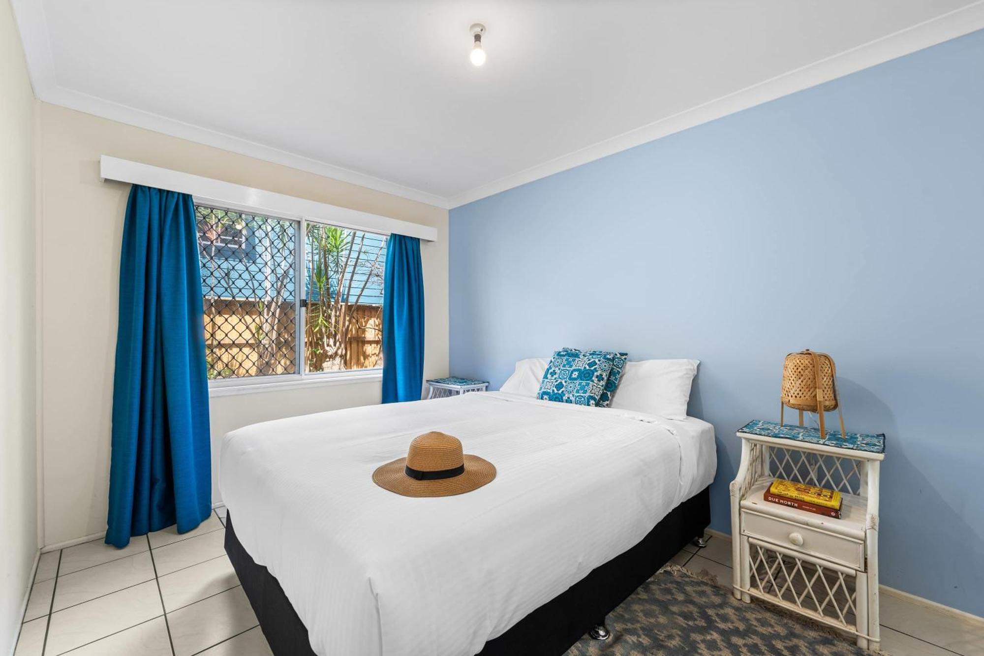 Apartment Brigadine Tugun Unit 2 *