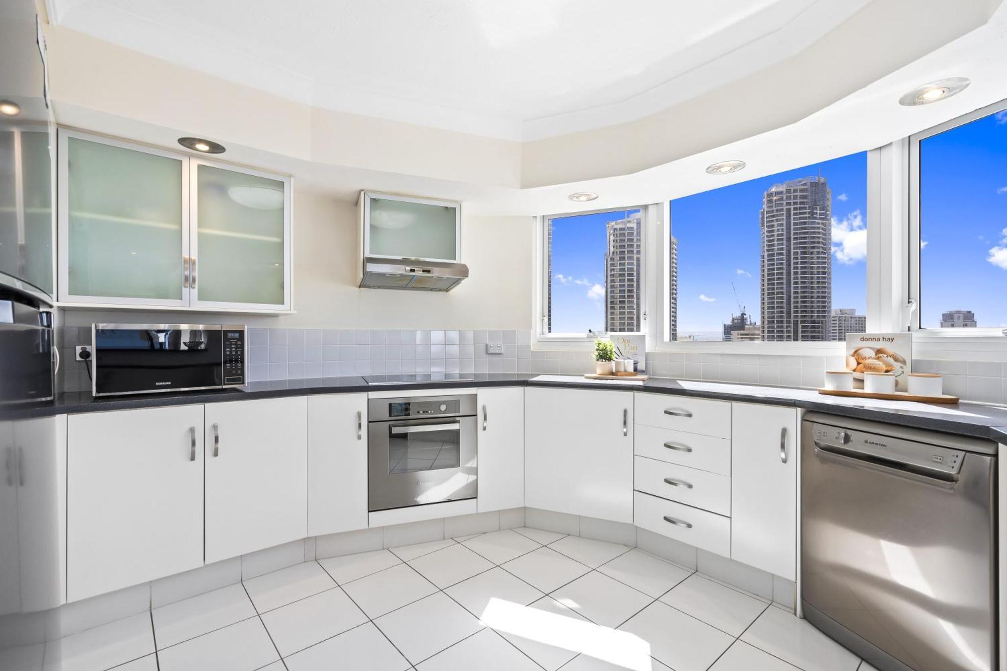 Apartment Zenith - Q