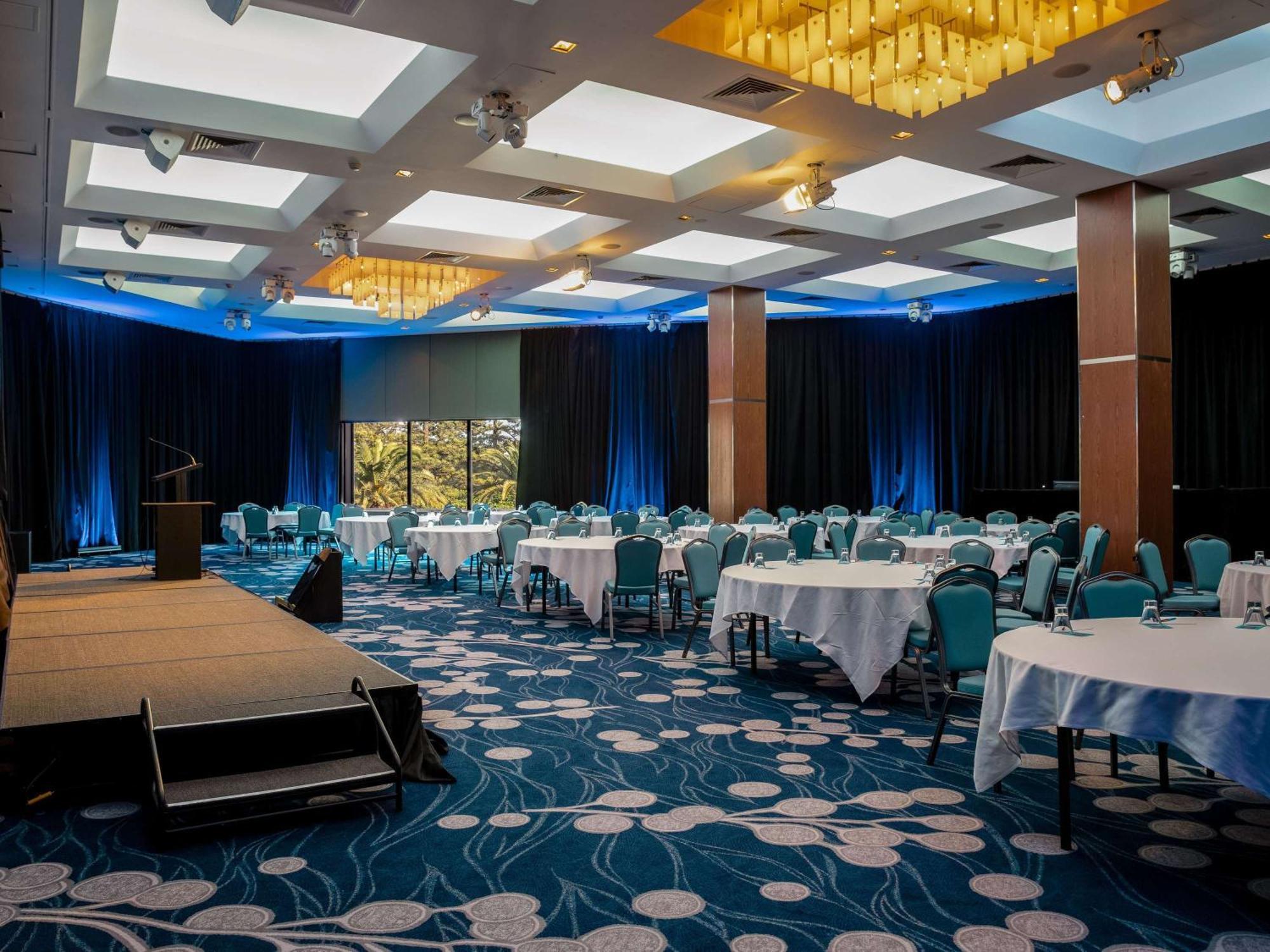 Sofitel Broadbeach Hotel
