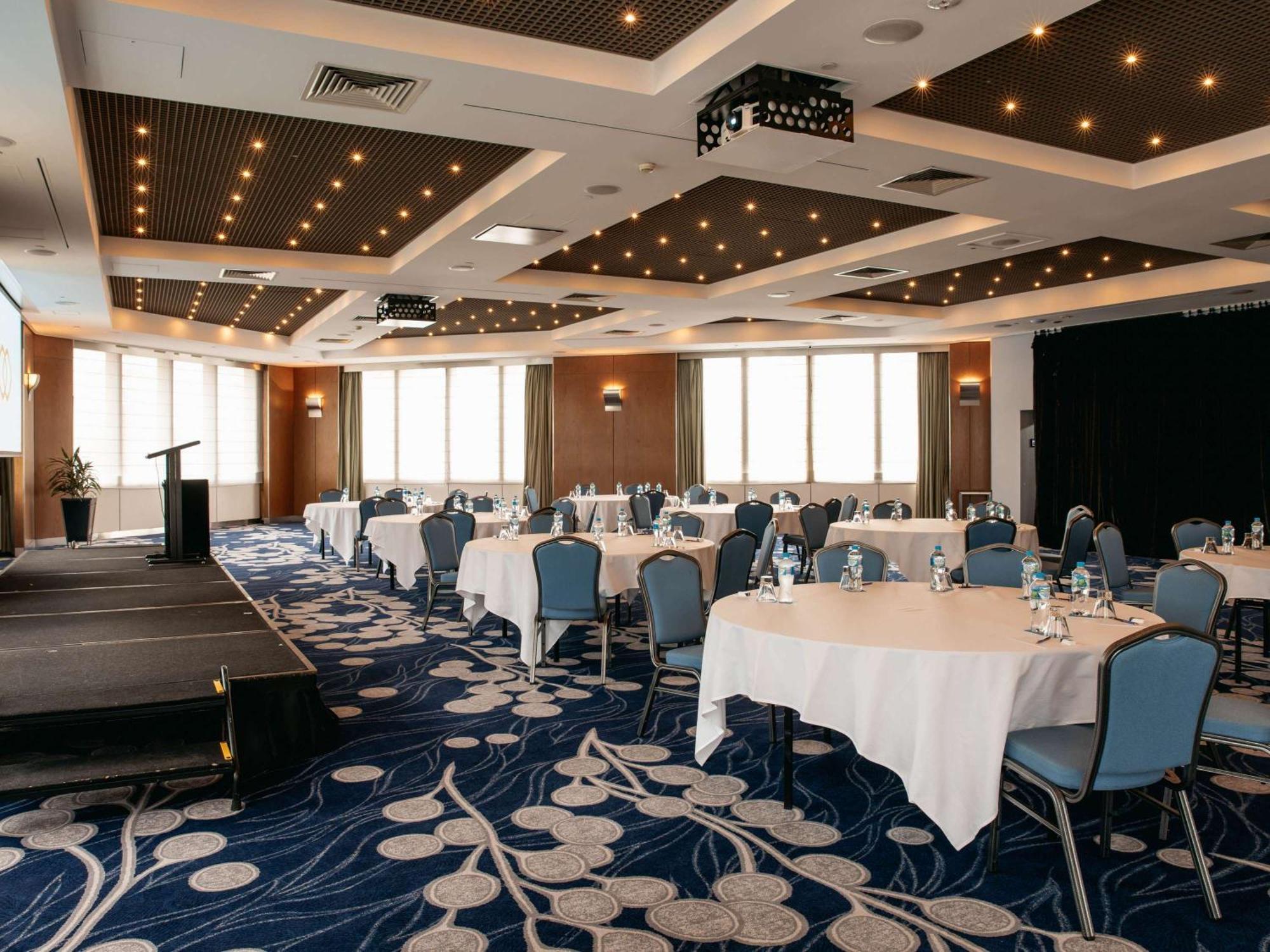 Sofitel Broadbeach Hotel 5*