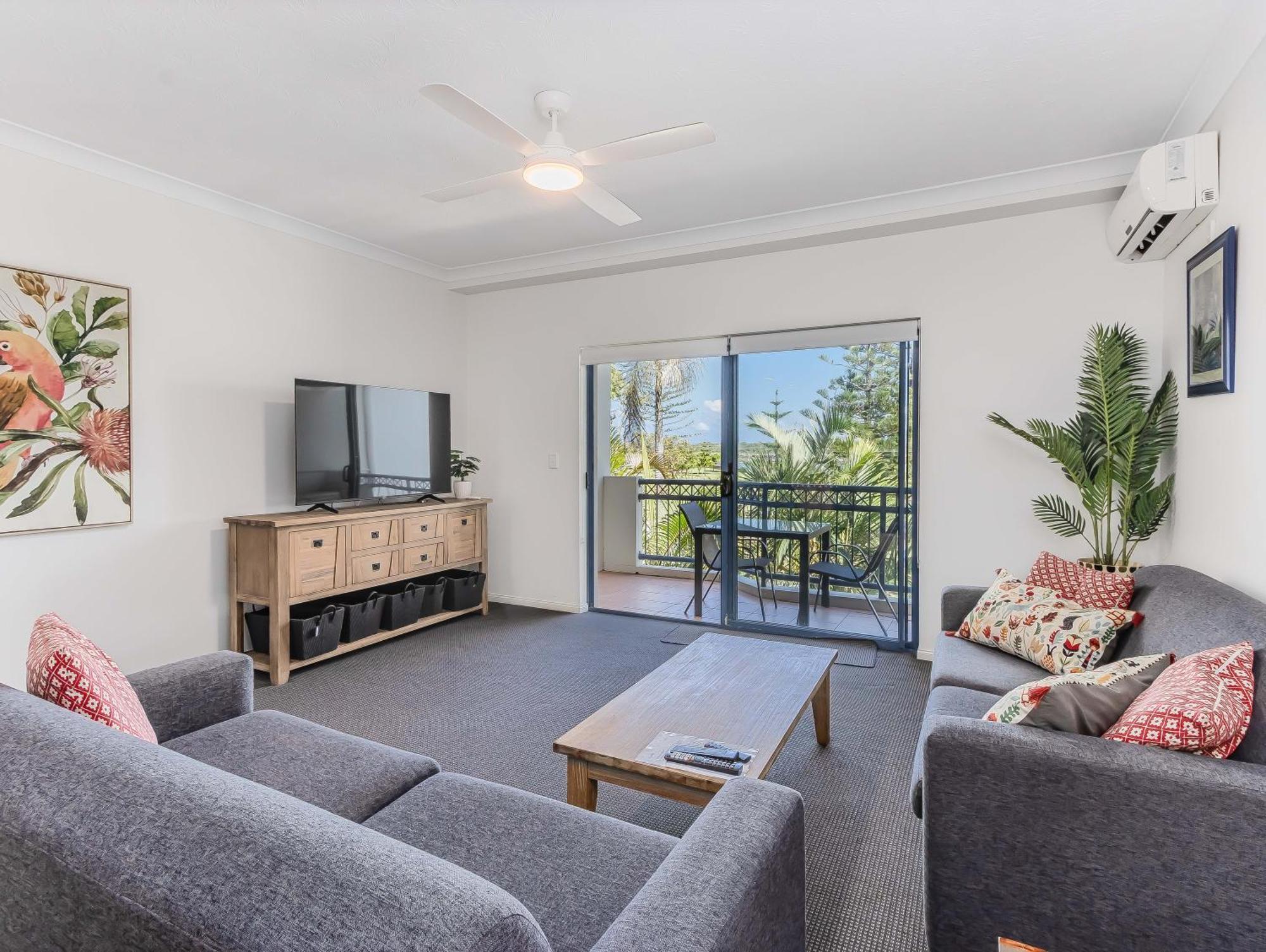 Bella Mare Coolangatta Beachside 4*