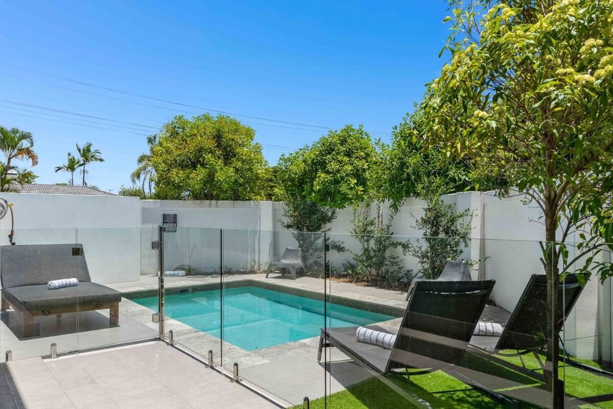 Holiday home Luxe Capri 5br Villa, Heated Pool, Steps To Gold Coast