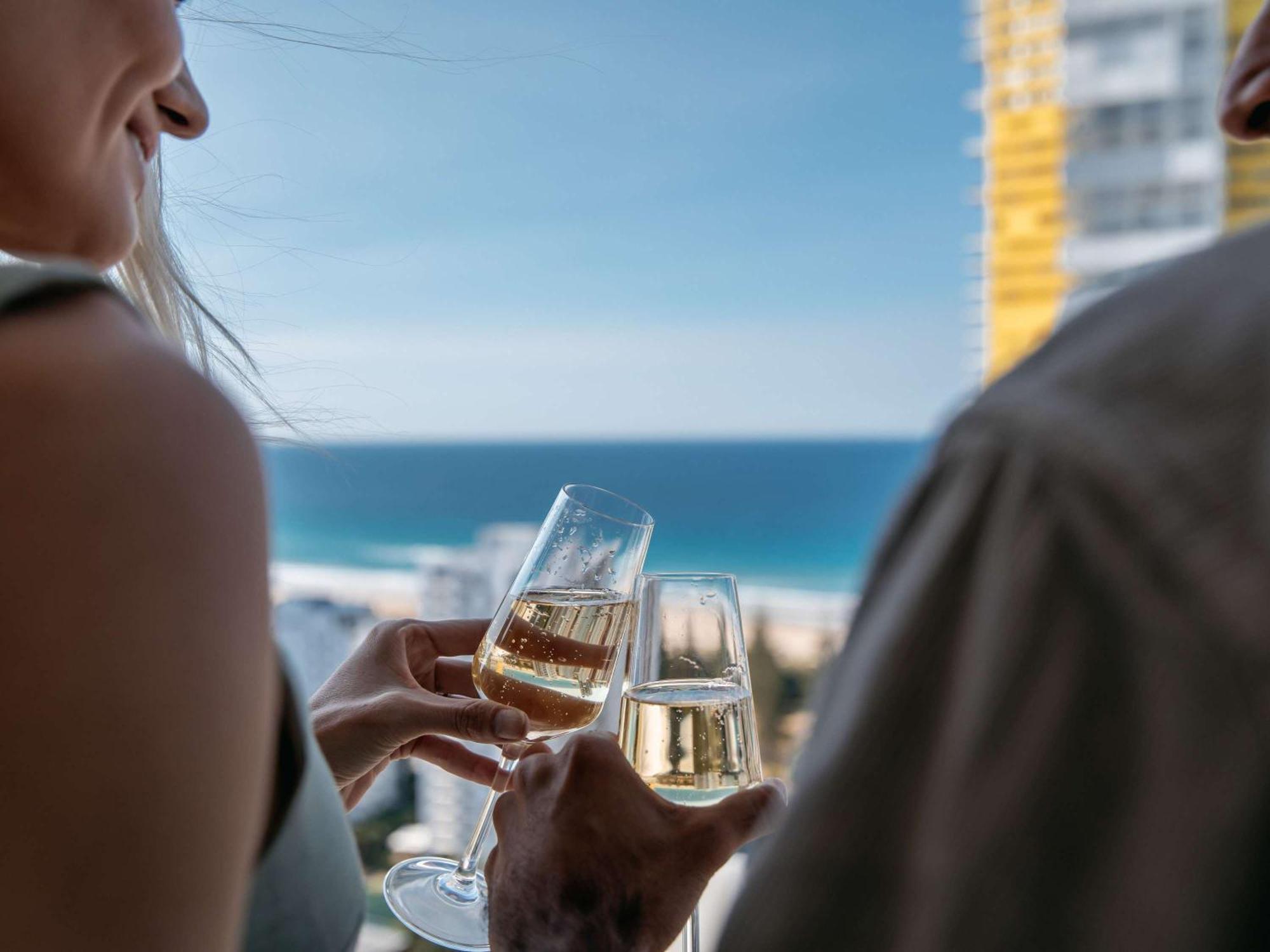 Hotel Sofitel Broadbeach 5*