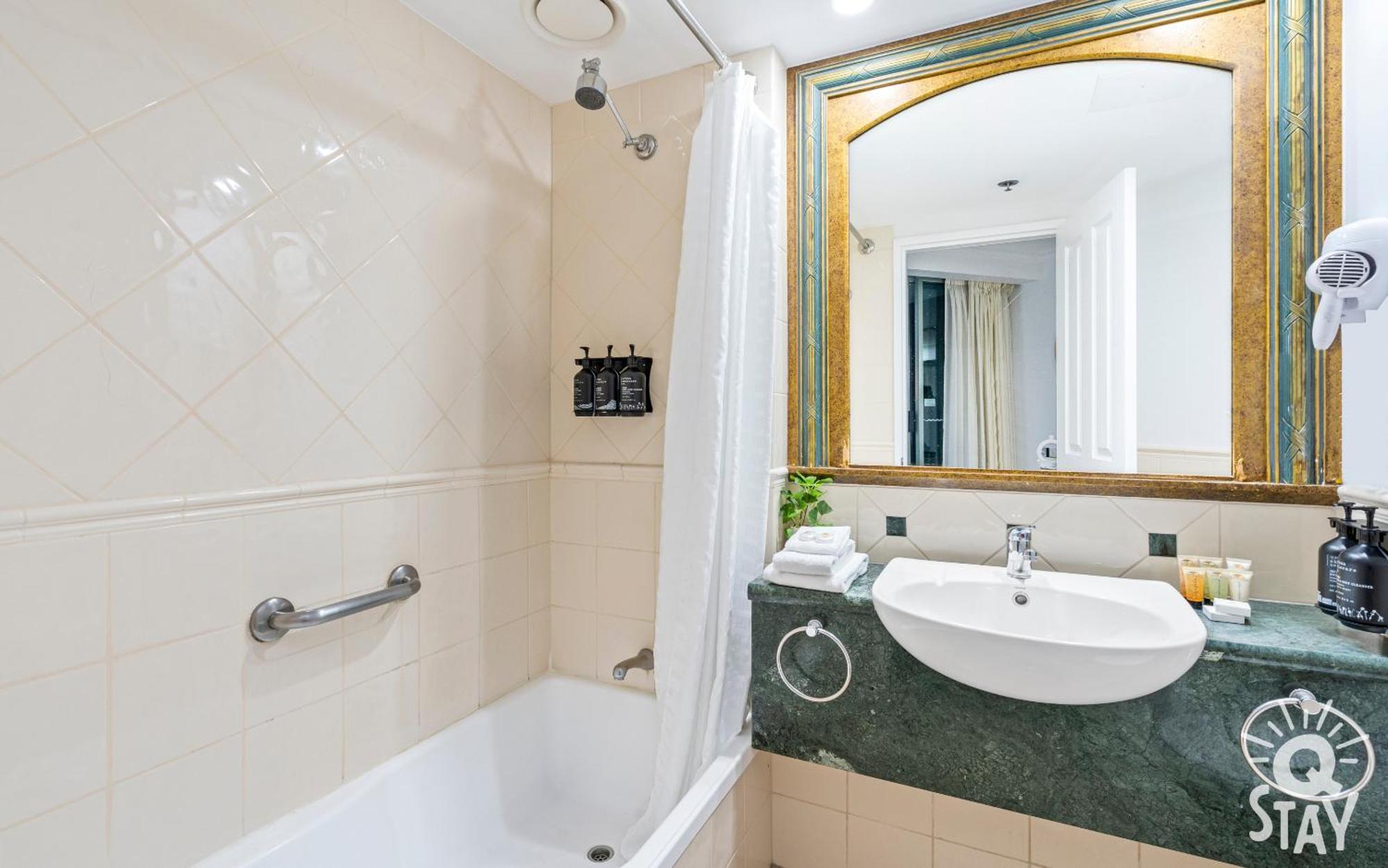 Apartment Legends - Qstay Gold Coast