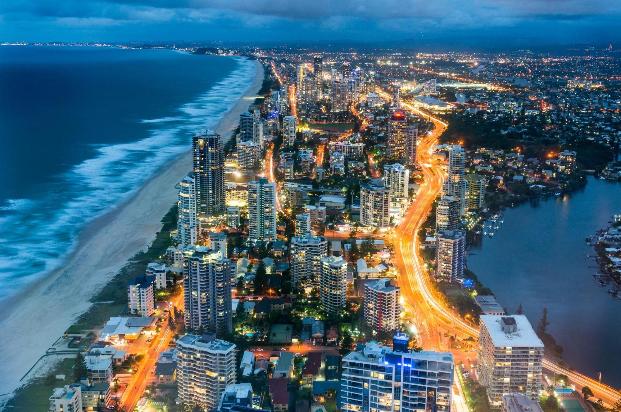 Ocean-views Moroccan Apartment Gold Coast