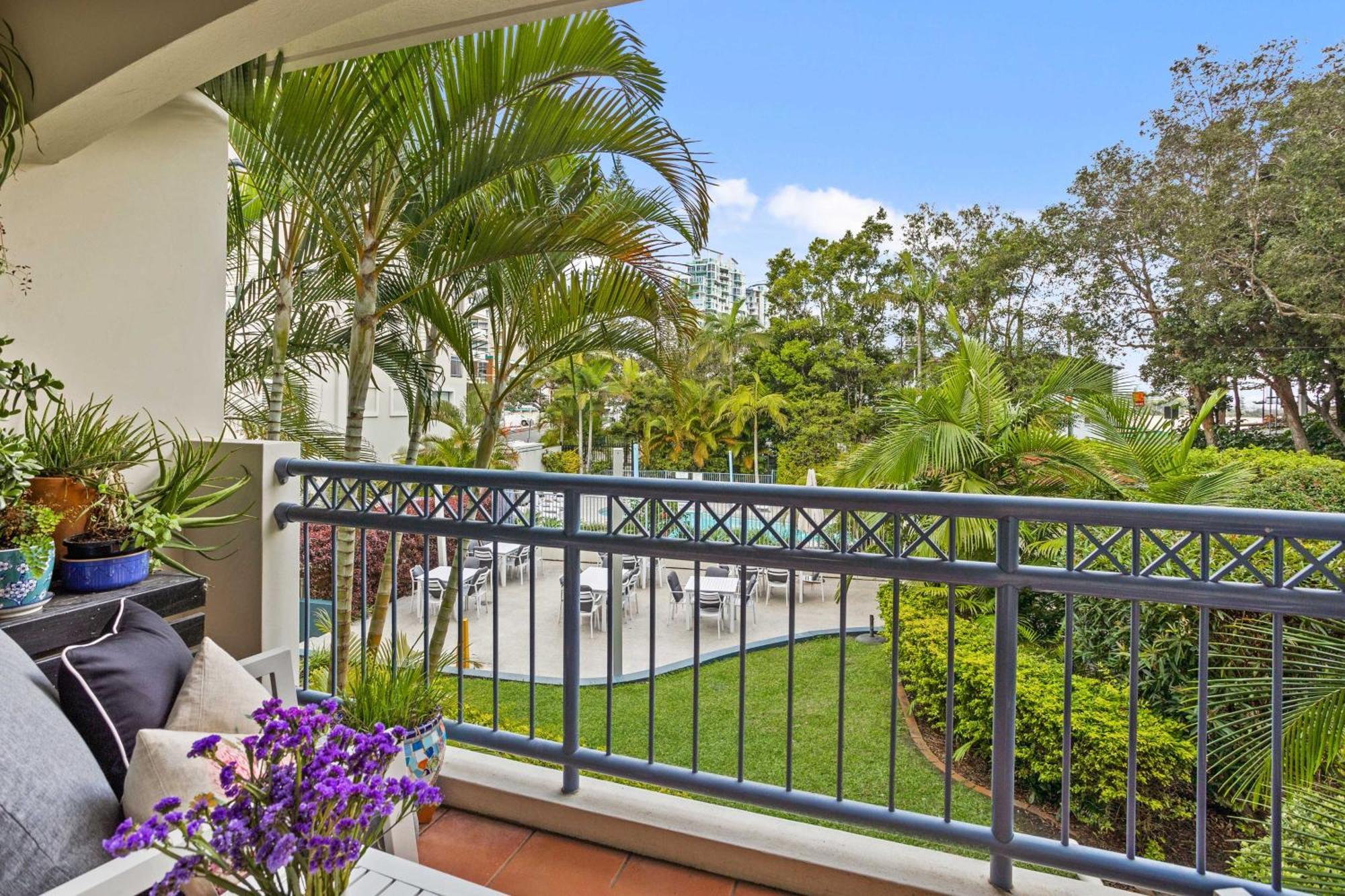 Bella Mare Coolangatta Beachside Aparthotel
