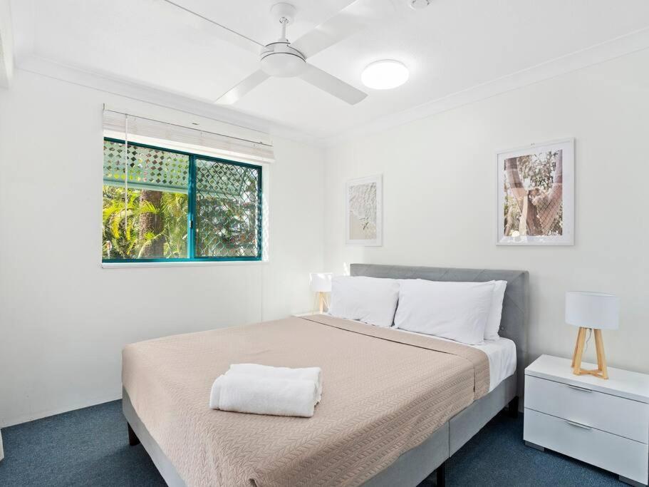 Apartment 1b In The Heart Of Broadbeach! Gold Coast