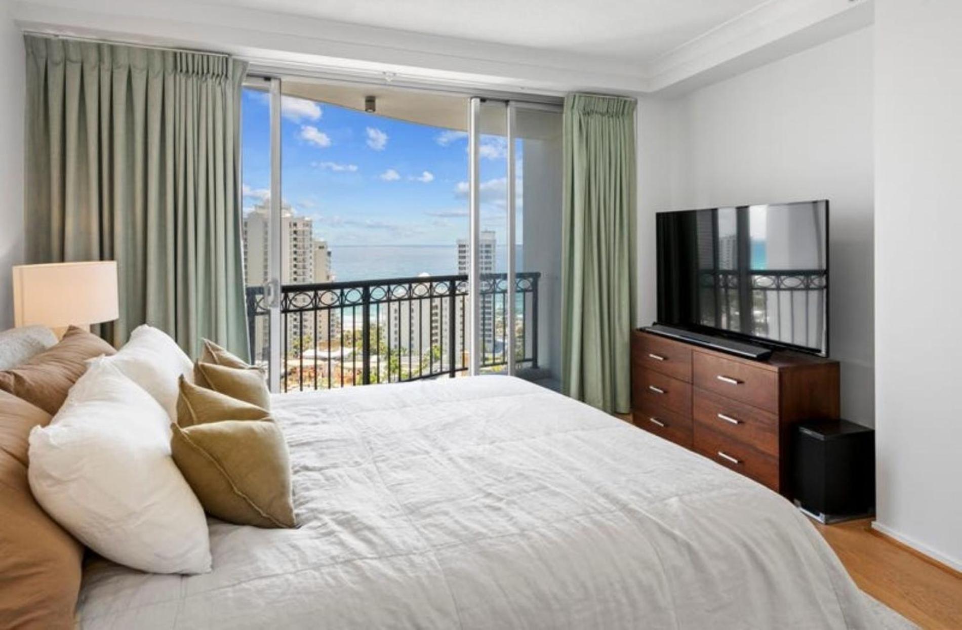 Towers Of Chevron - Private - Hosted By Coastal Letting Co. Apartment Gold Coast