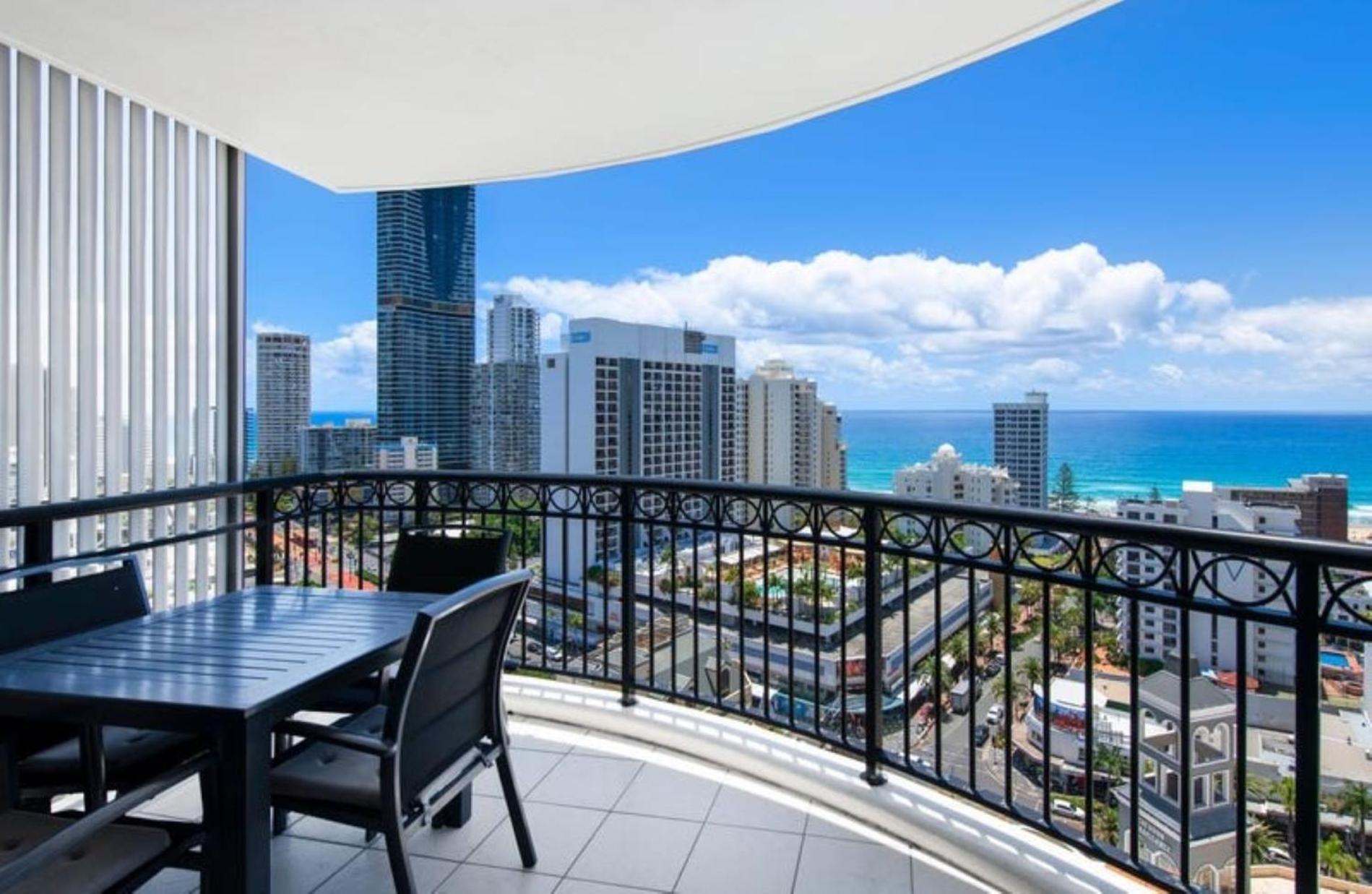 Apartment Towers Of Chevron - Private - Hosted By Coastal Letting Co. *