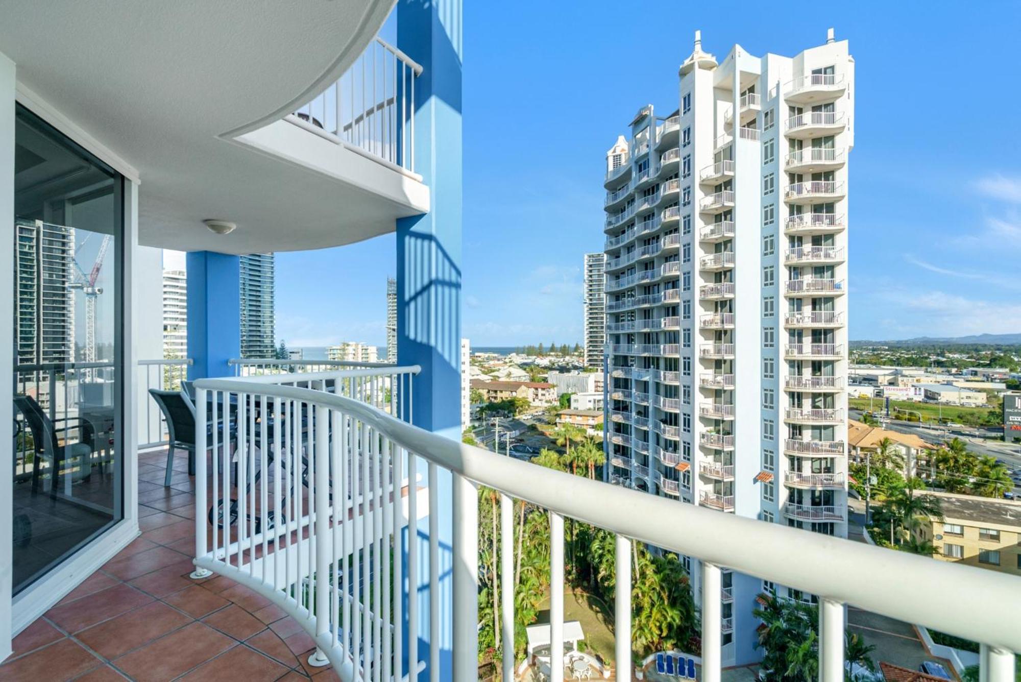 Ocean View 2-bed With Pools, Spa, Sauna, Gym & Bbq Gold Coast