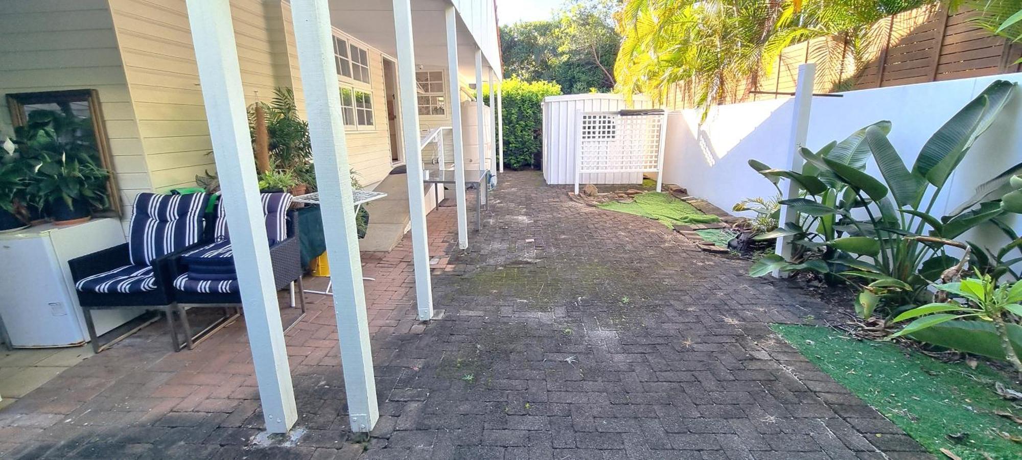 Holiday home Fab 4brm With Pool A 18 Min Walk To Gold Coast