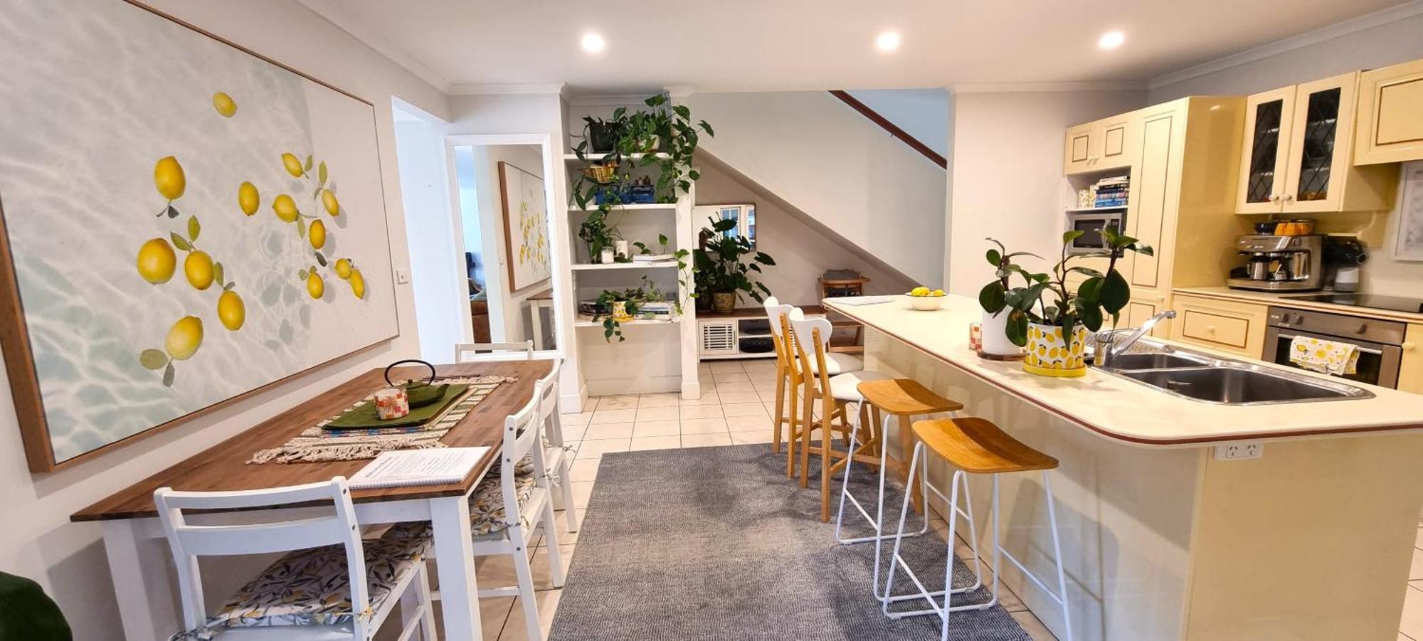 Fab 4brm With Pool A 18 Min Walk To *